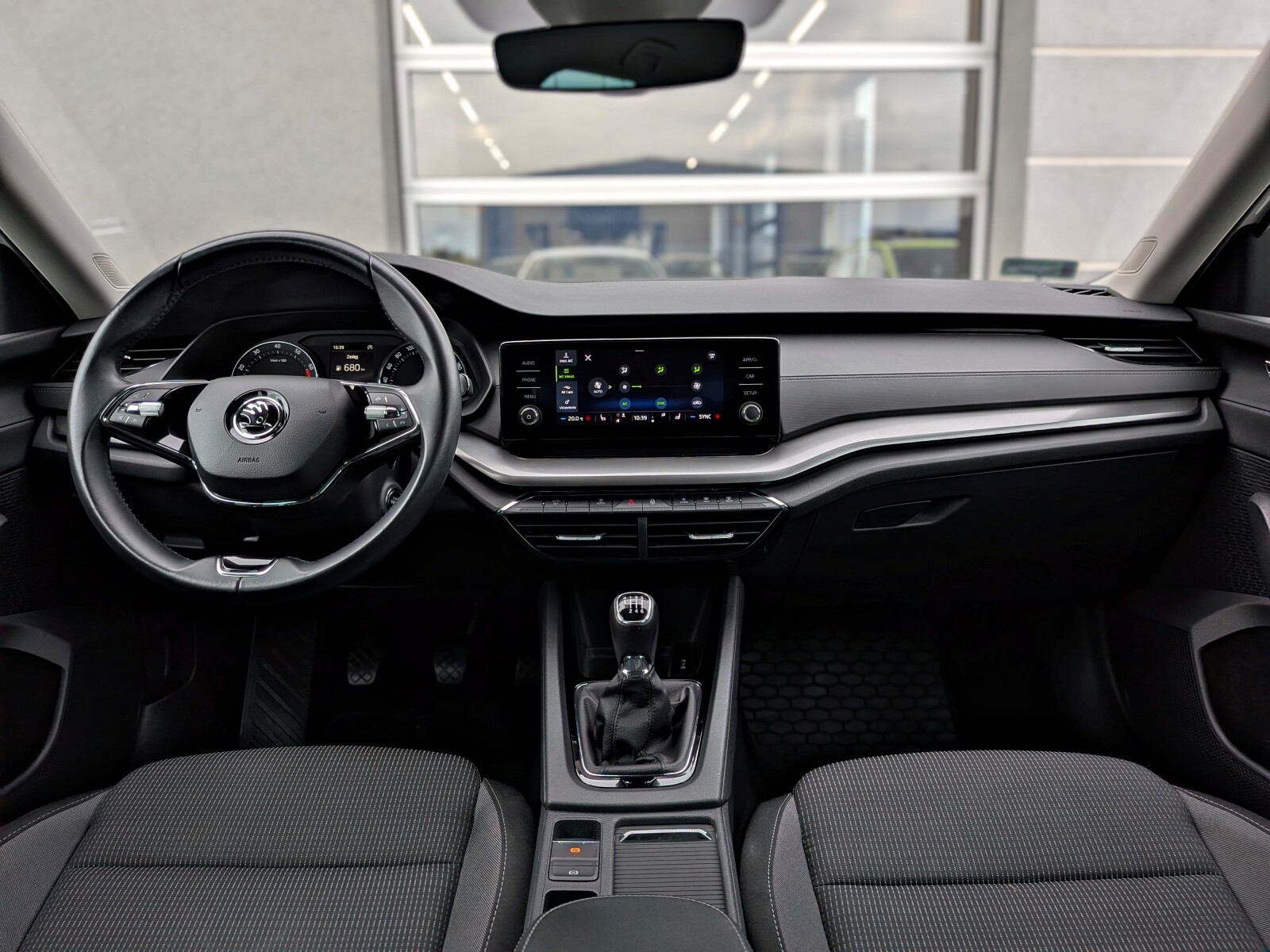 Škoda Octavia Combi - zdjęcie 16