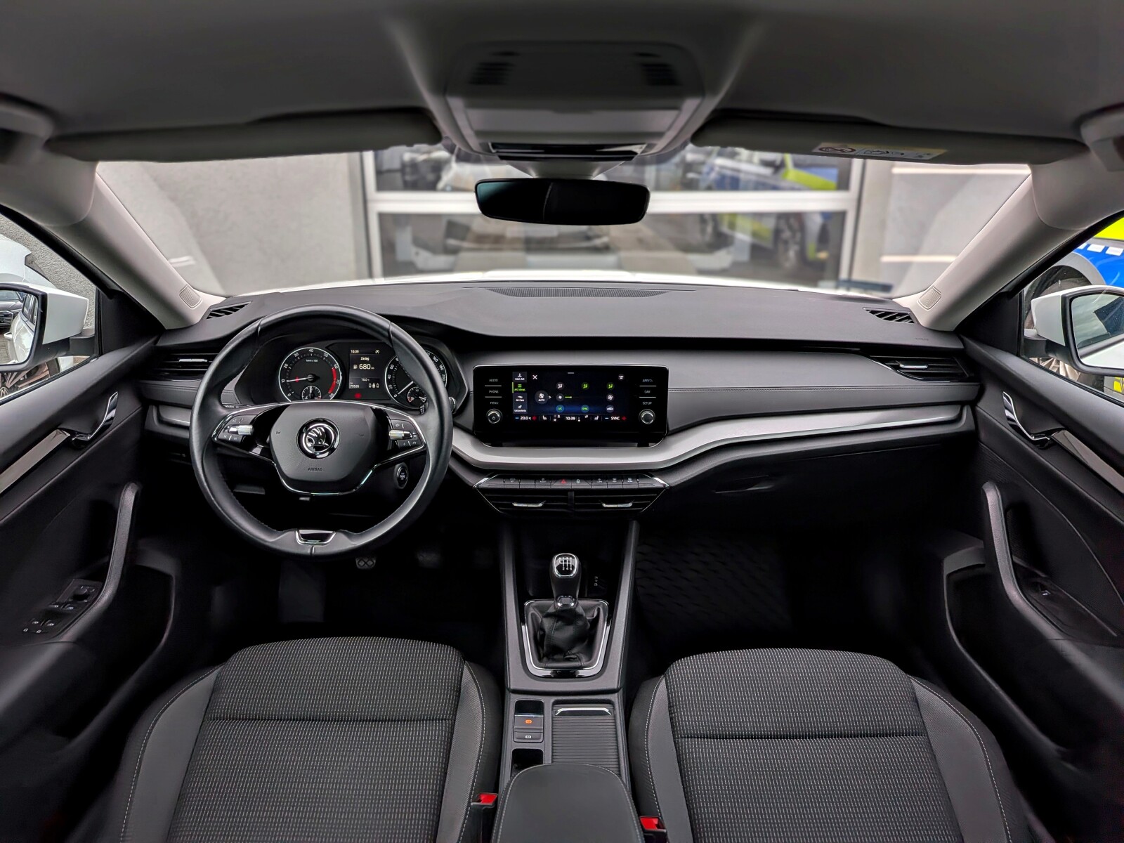 Škoda Octavia Combi - zdjęcie 15