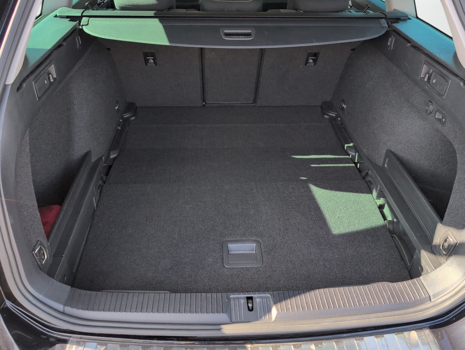 Volkswagen Passat - zdjęcie 9