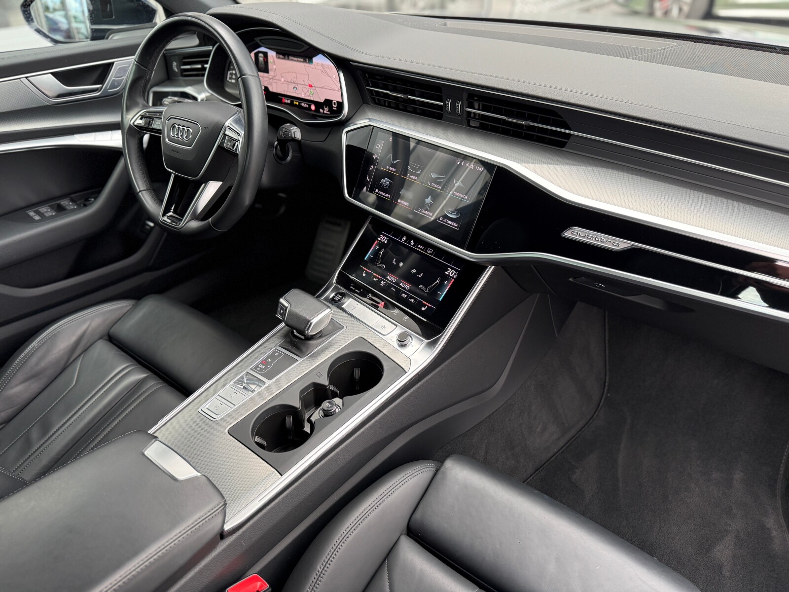 Audi A6 Avant - zdjęcie 22