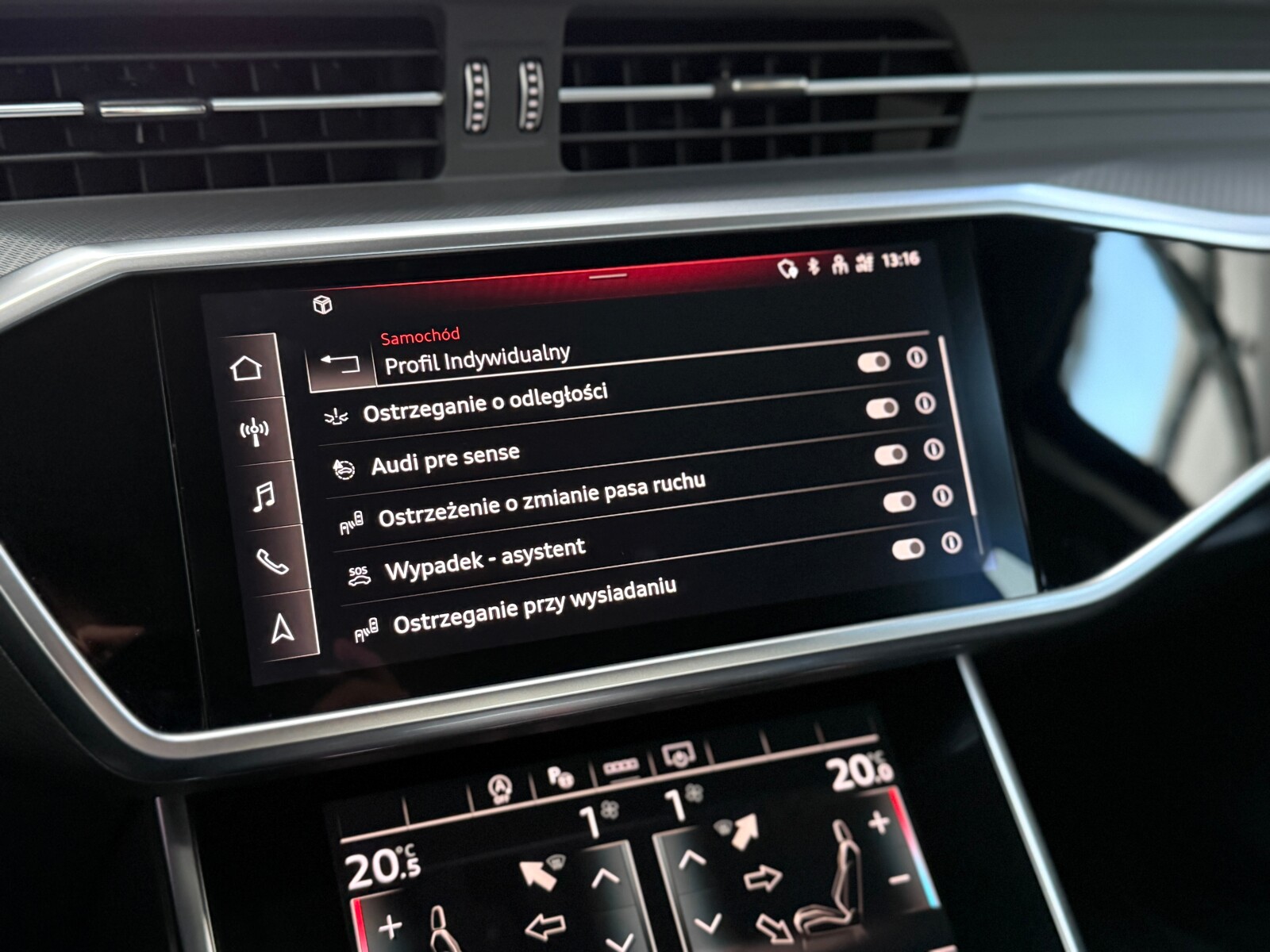 Audi A6 Avant - zdjęcie 35
