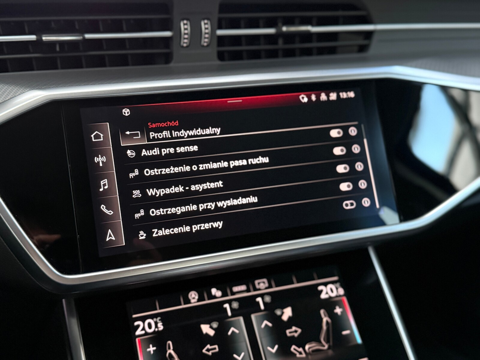 Audi A6 Avant - zdjęcie 36