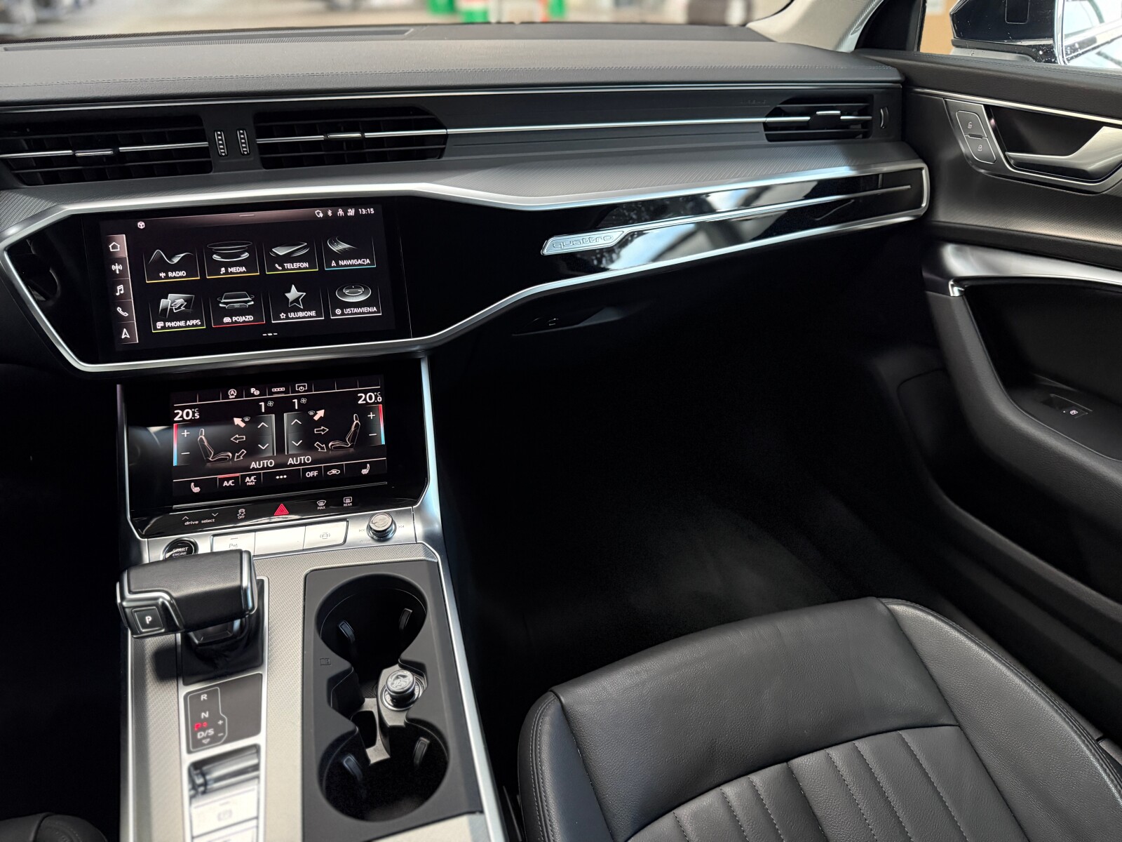 Audi A6 Avant - zdjęcie 15