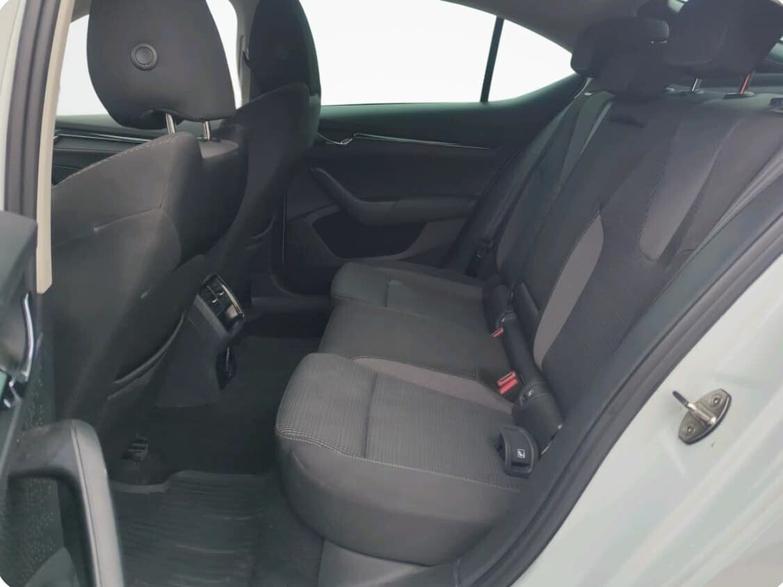 Škoda Octavia - zdjęcie 5