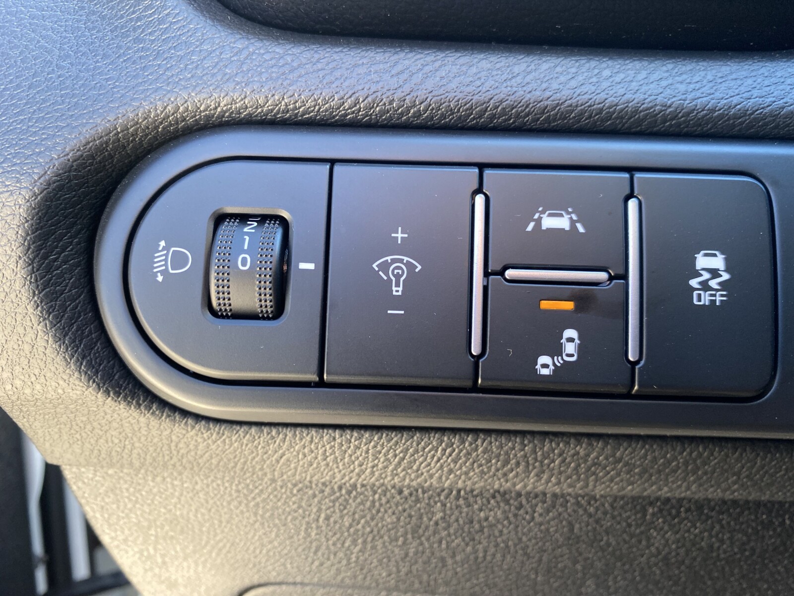 Kia XCeed - zdjęcie 18