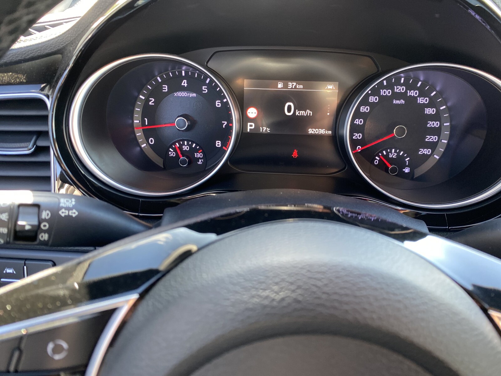 Kia XCeed - zdjęcie 22
