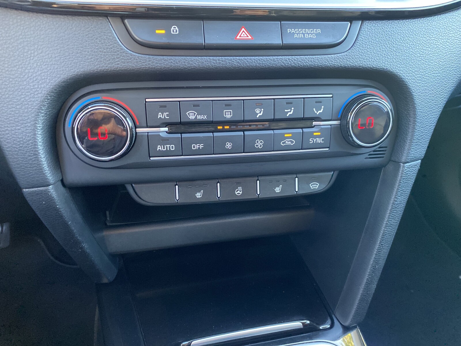 Kia XCeed - zdjęcie 24