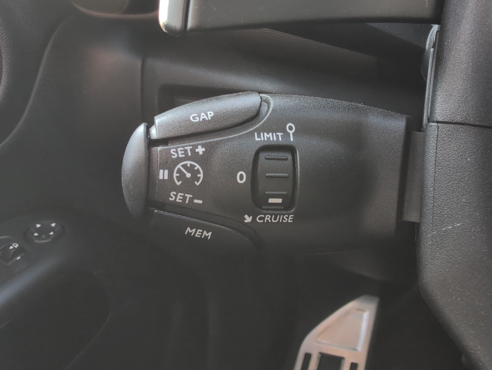 Citroën C5 Aircross - zdjęcie 28