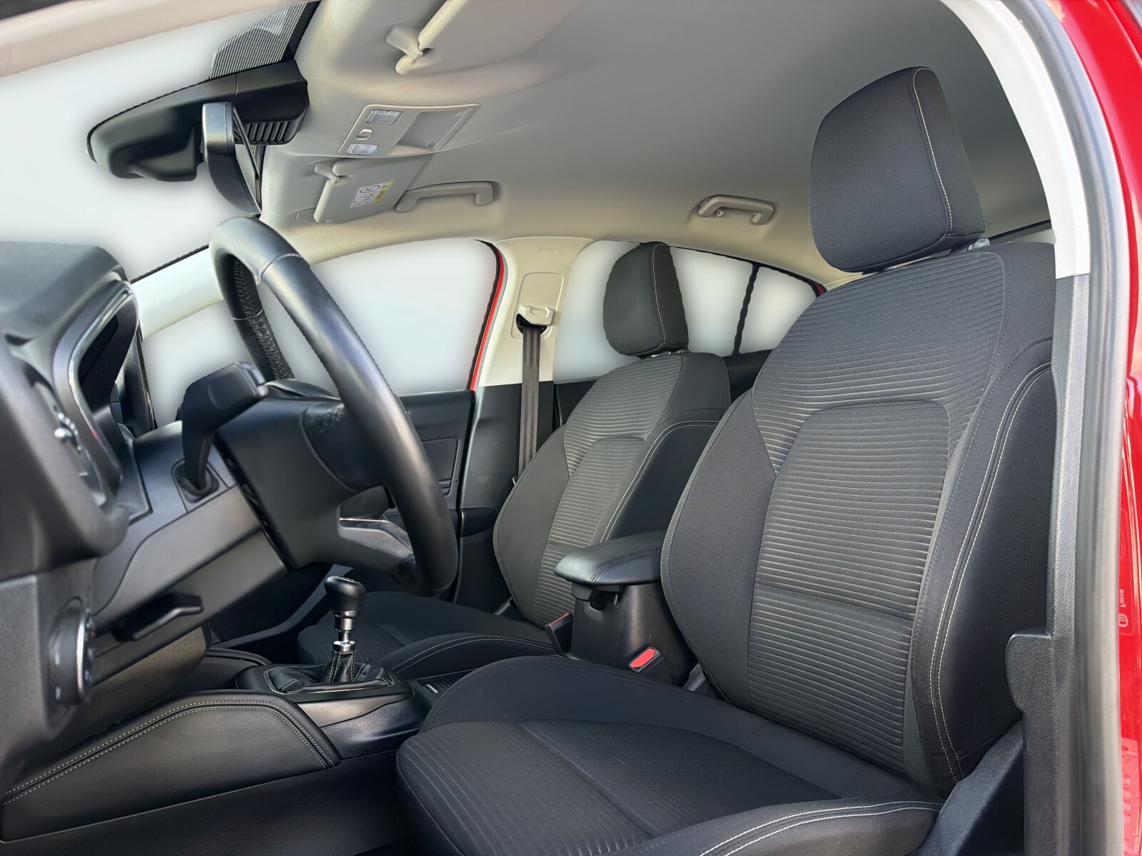 Ford Focus - zdjęcie 10