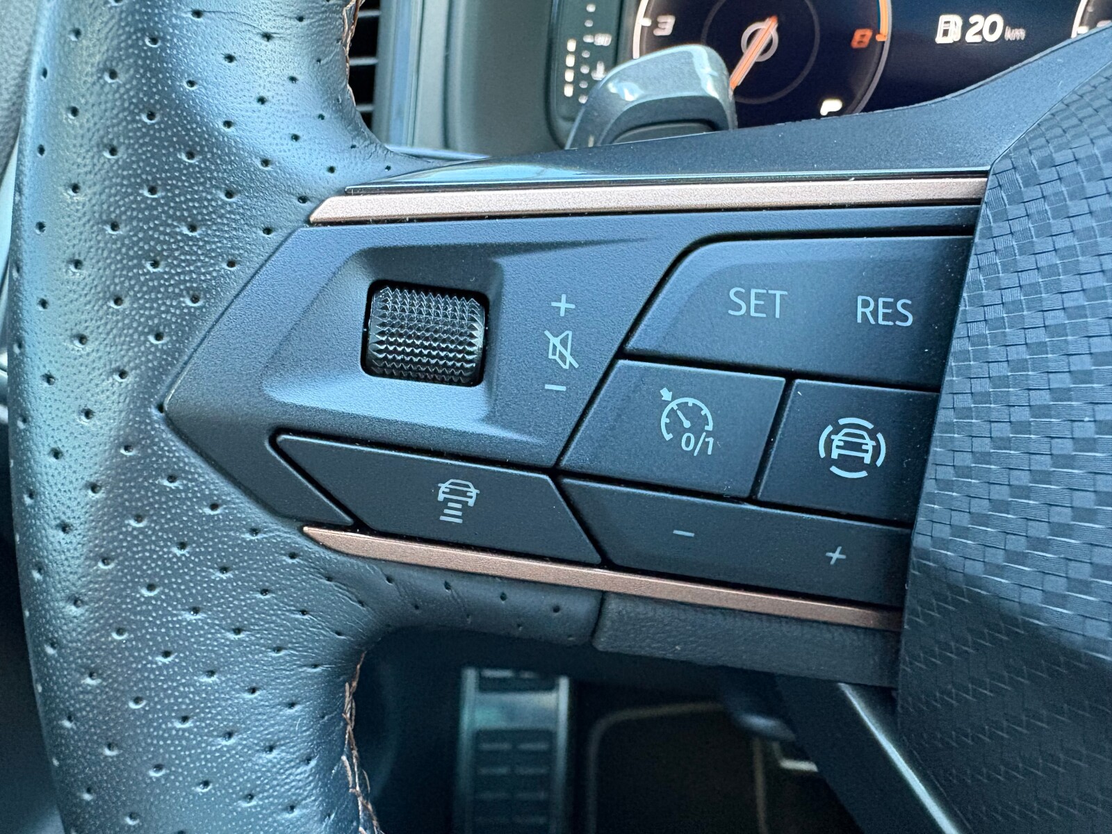 Cupra Ateca - zdjęcie 24