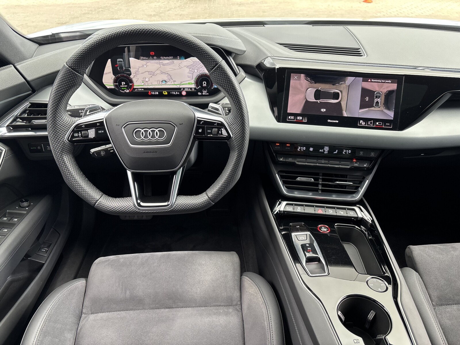Audi e-tron GT - zdjęcie 10