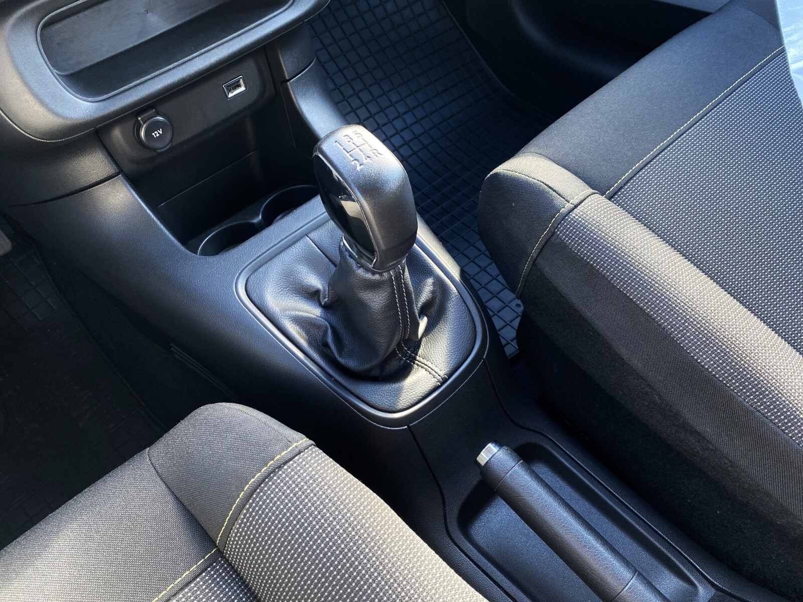 Citroën C3 - zdjęcie 11
