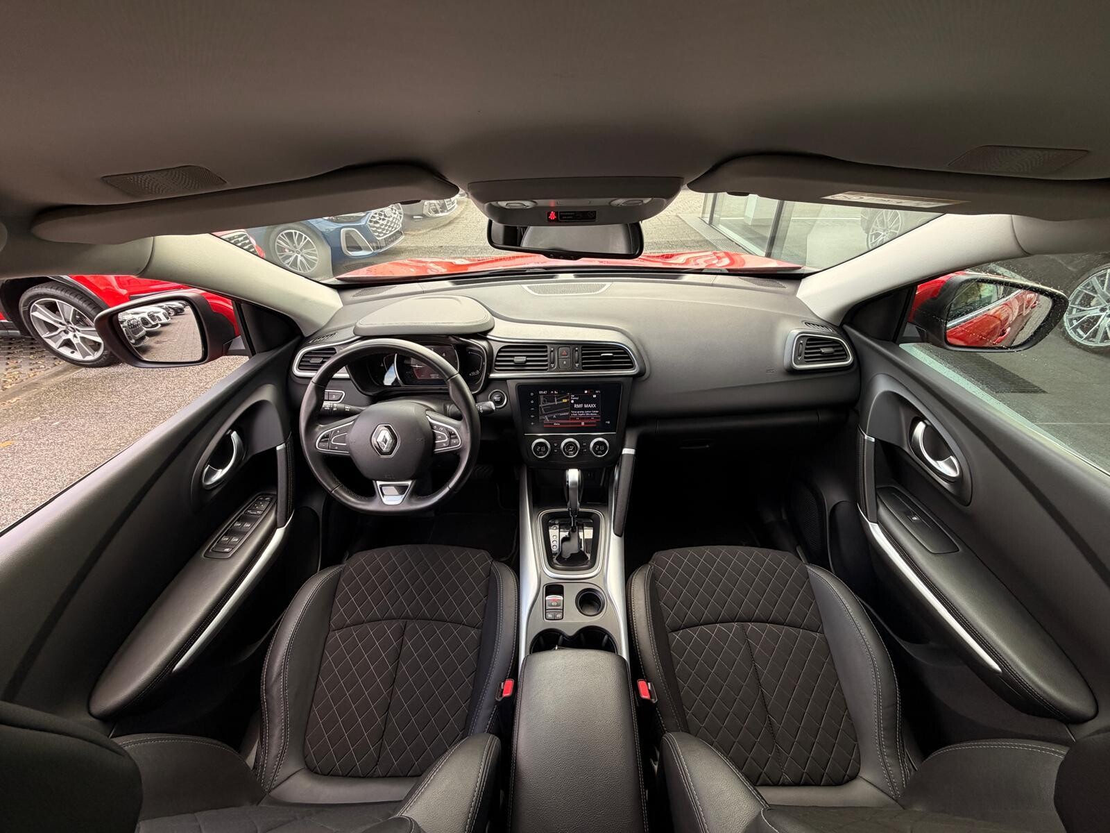Renault Kadjar - zdjęcie 21