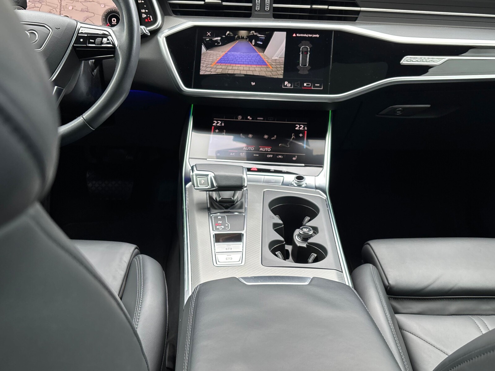 Audi A6 Avant - zdjęcie 32