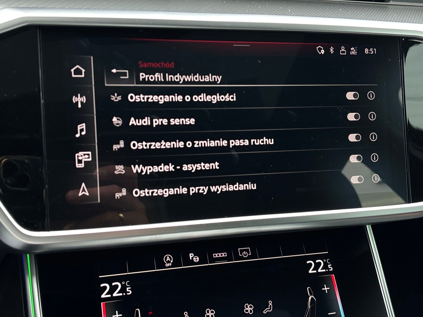 Audi A6 Avant - zdjęcie 25
