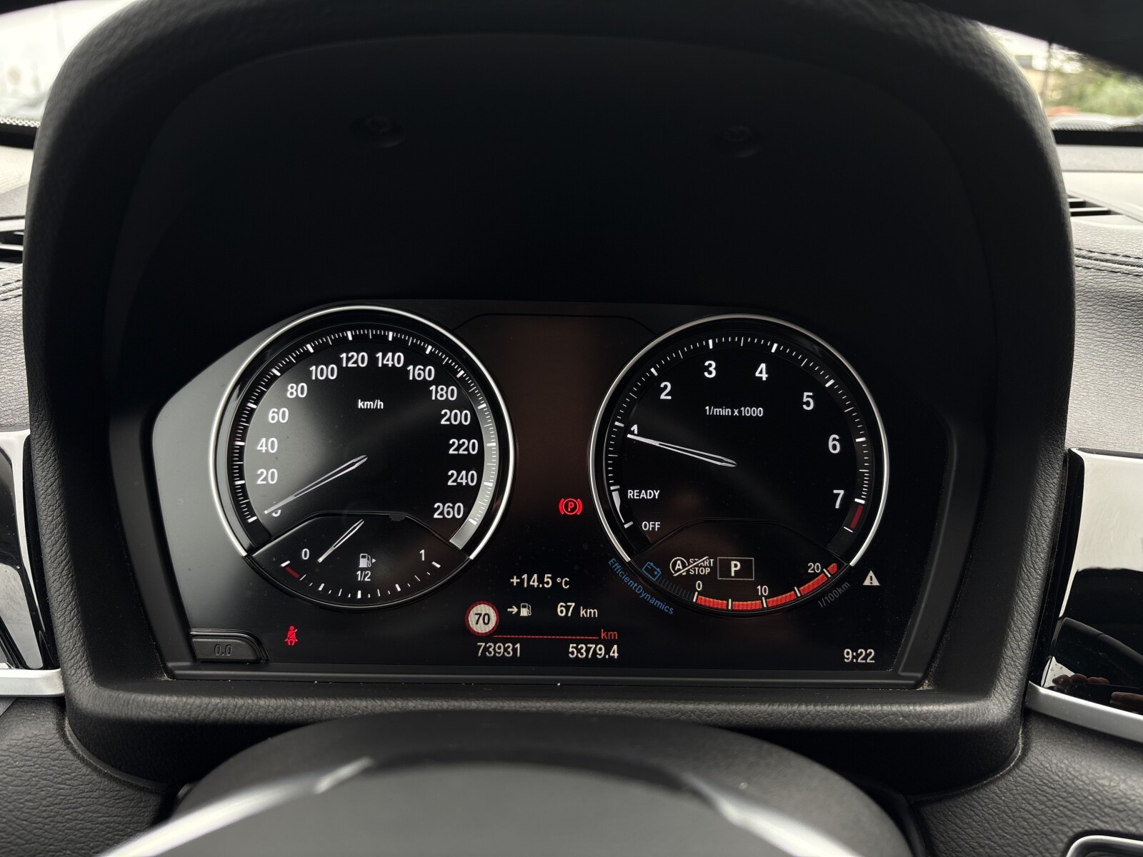 BMW X1 - zdjęcie 16
