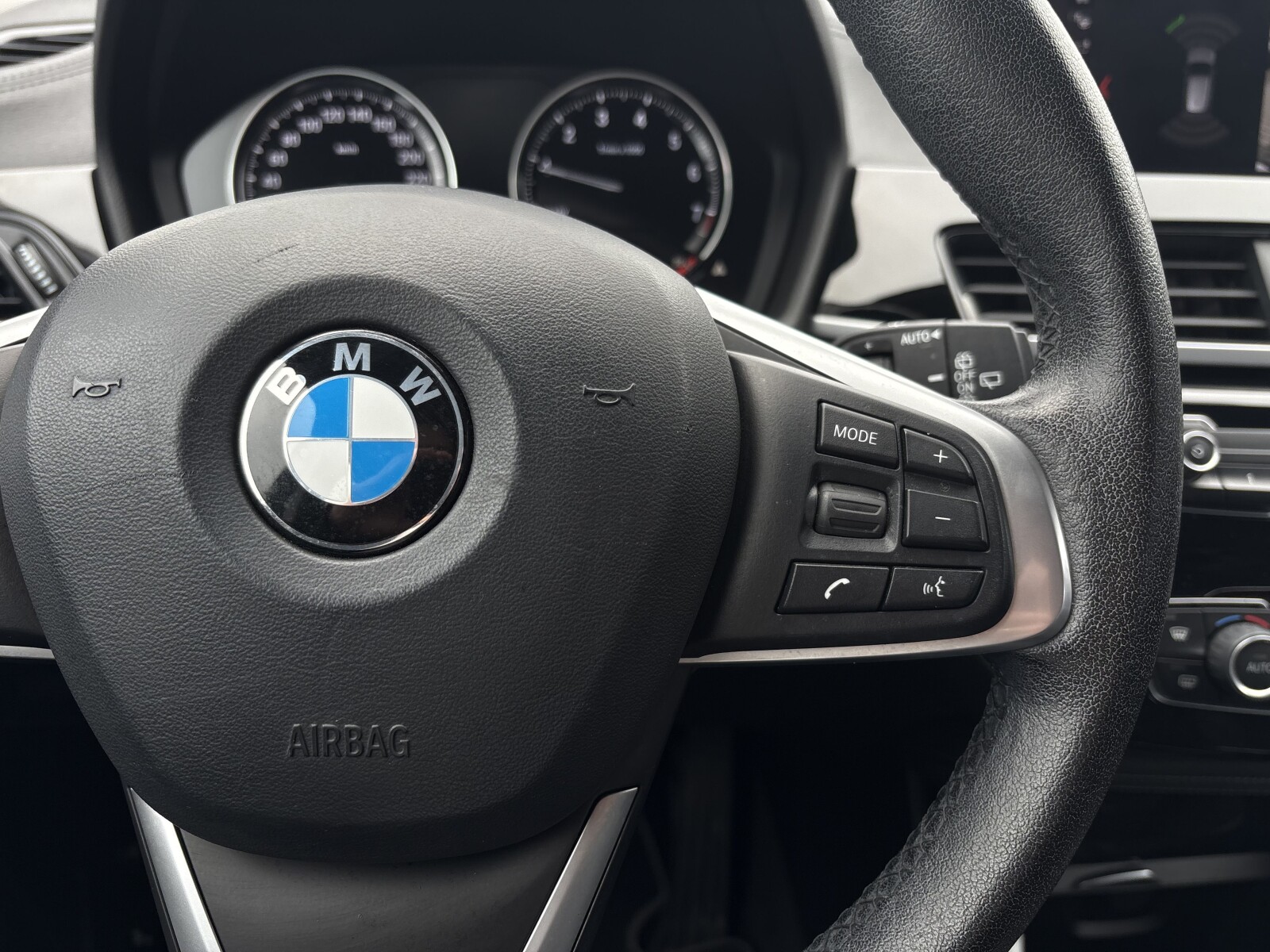 BMW X1 - zdjęcie 15
