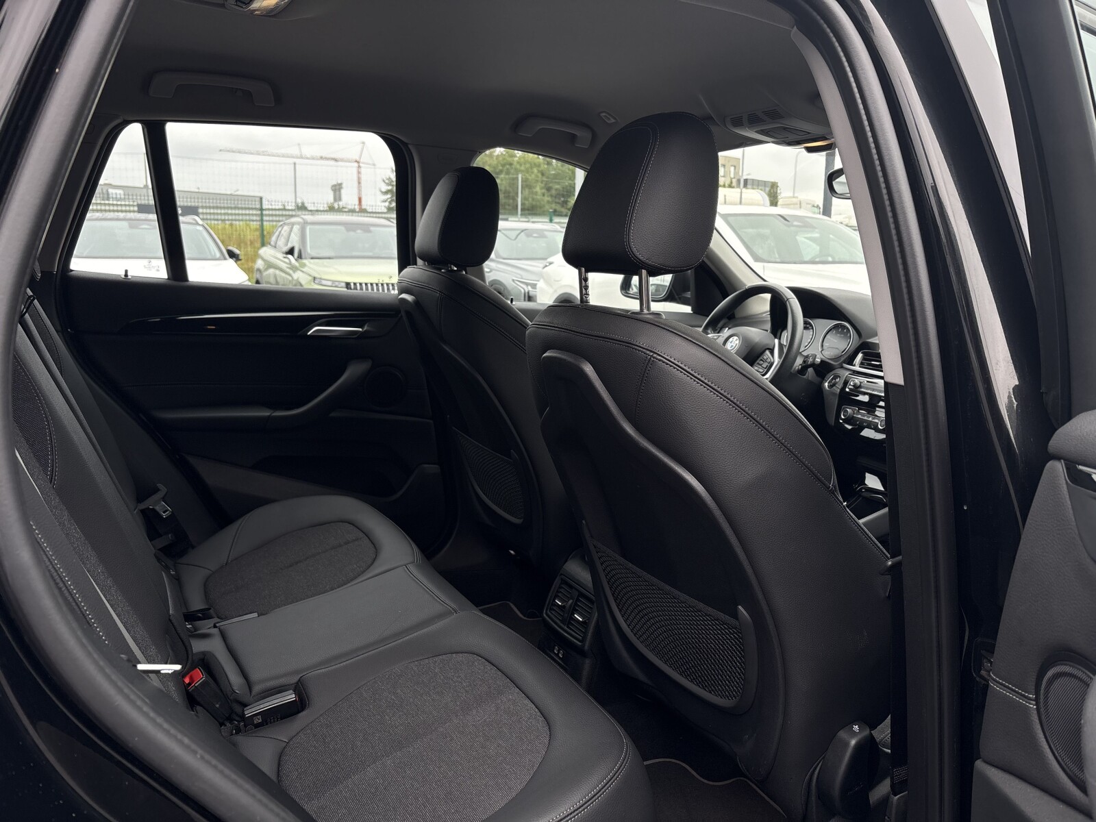 BMW X1 - zdjęcie 26
