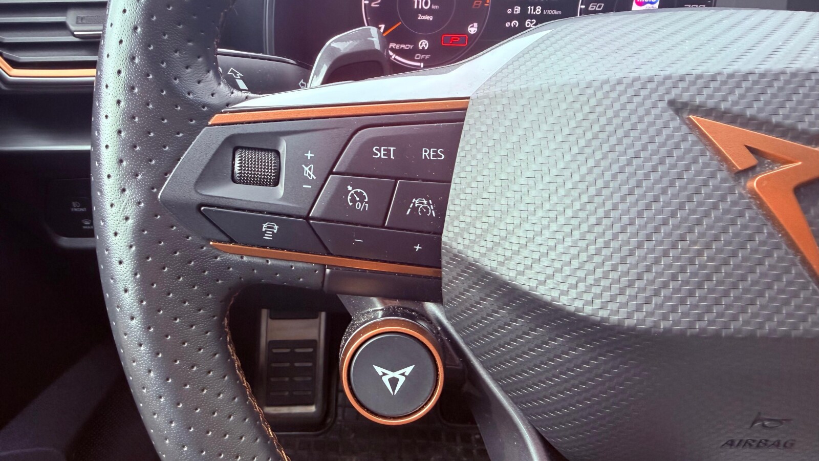 Cupra Formentor - zdjęcie 17