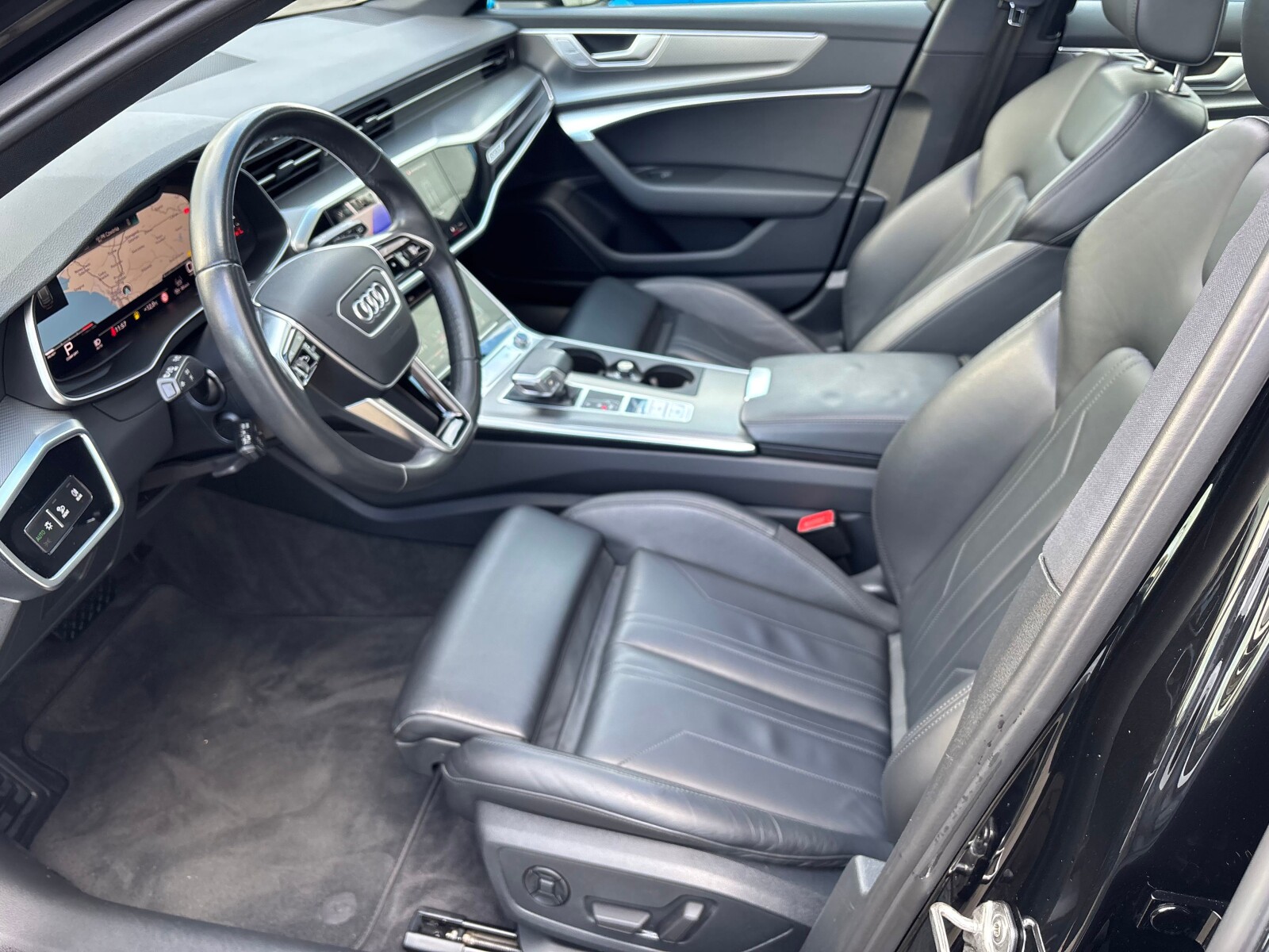 Audi A6 Avant - zdjęcie 16