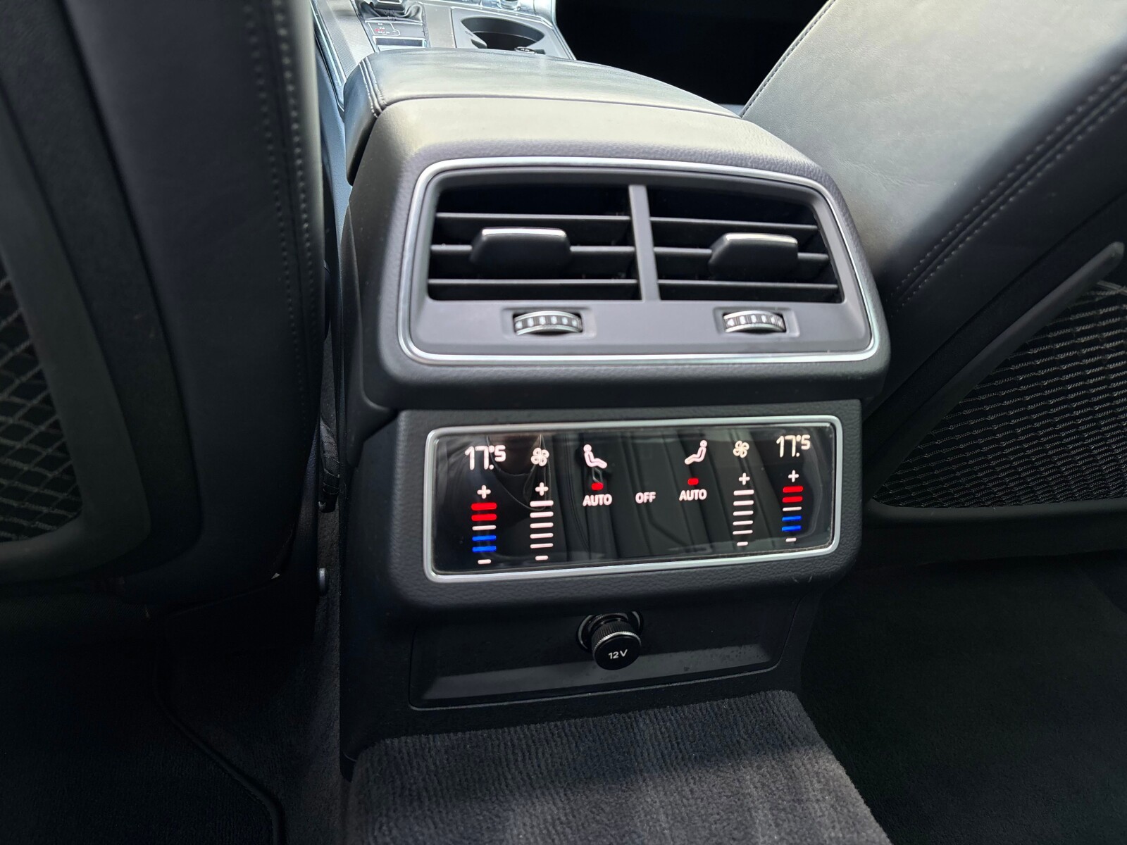 Audi A6 Avant - zdjęcie 29