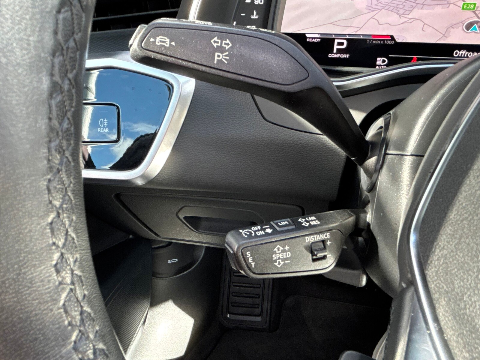 Audi A6 Avant - zdjęcie 12