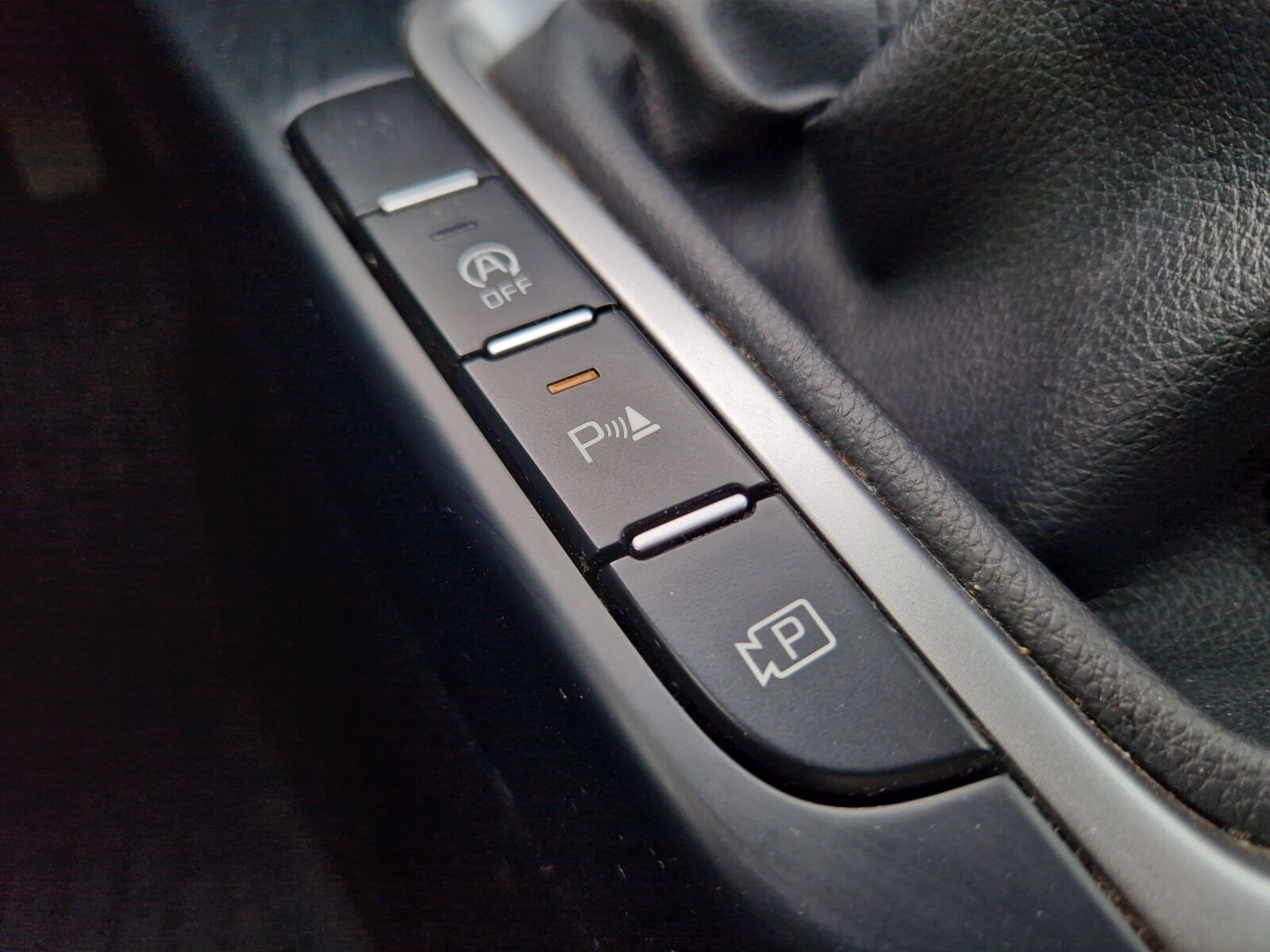 Kia Ceed - zdjęcie 28