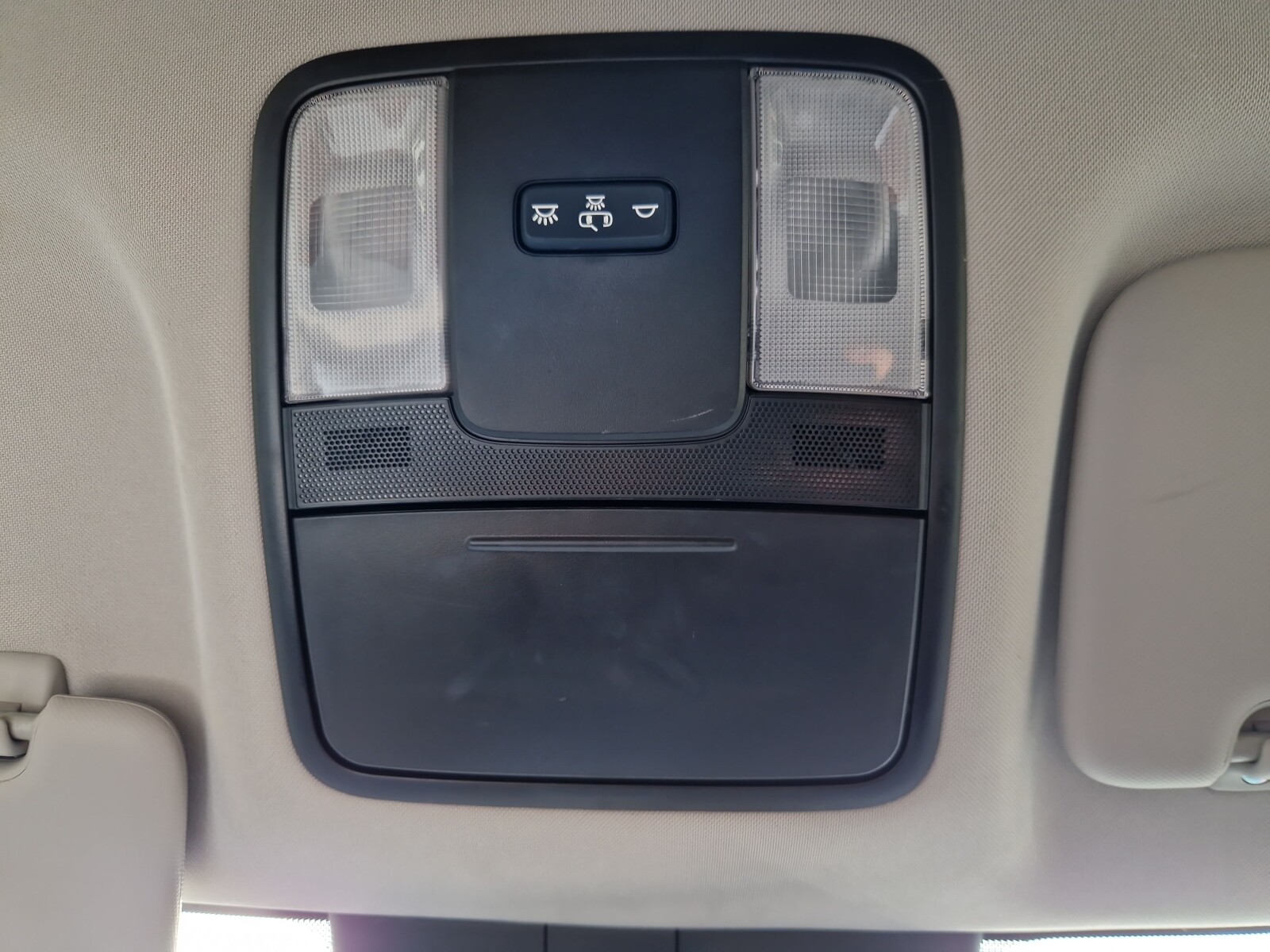 Kia Ceed - zdjęcie 29