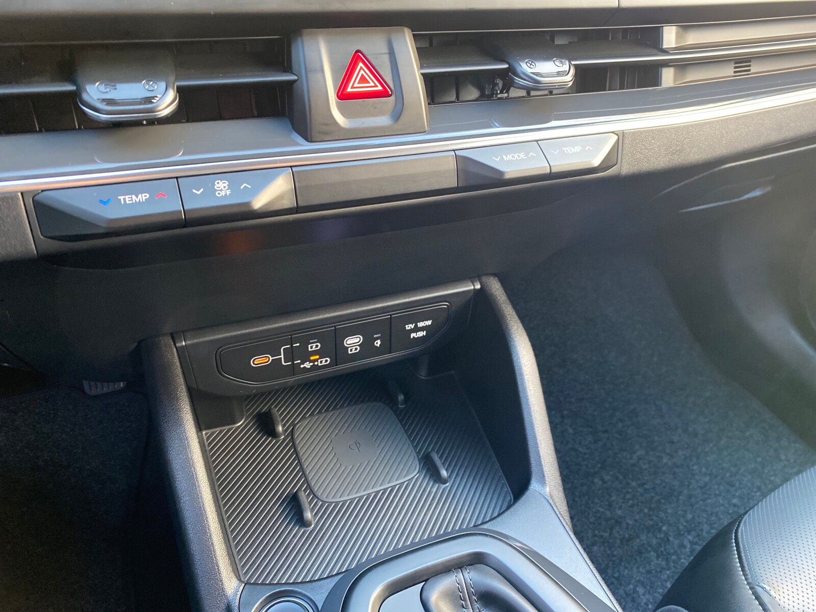 Kia K4 - zdjęcie 25