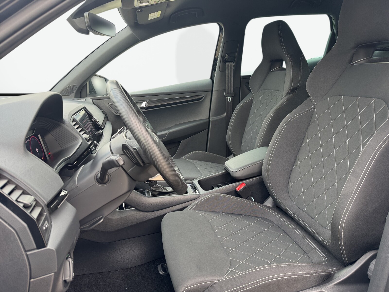 Škoda Karoq - zdjęcie 9