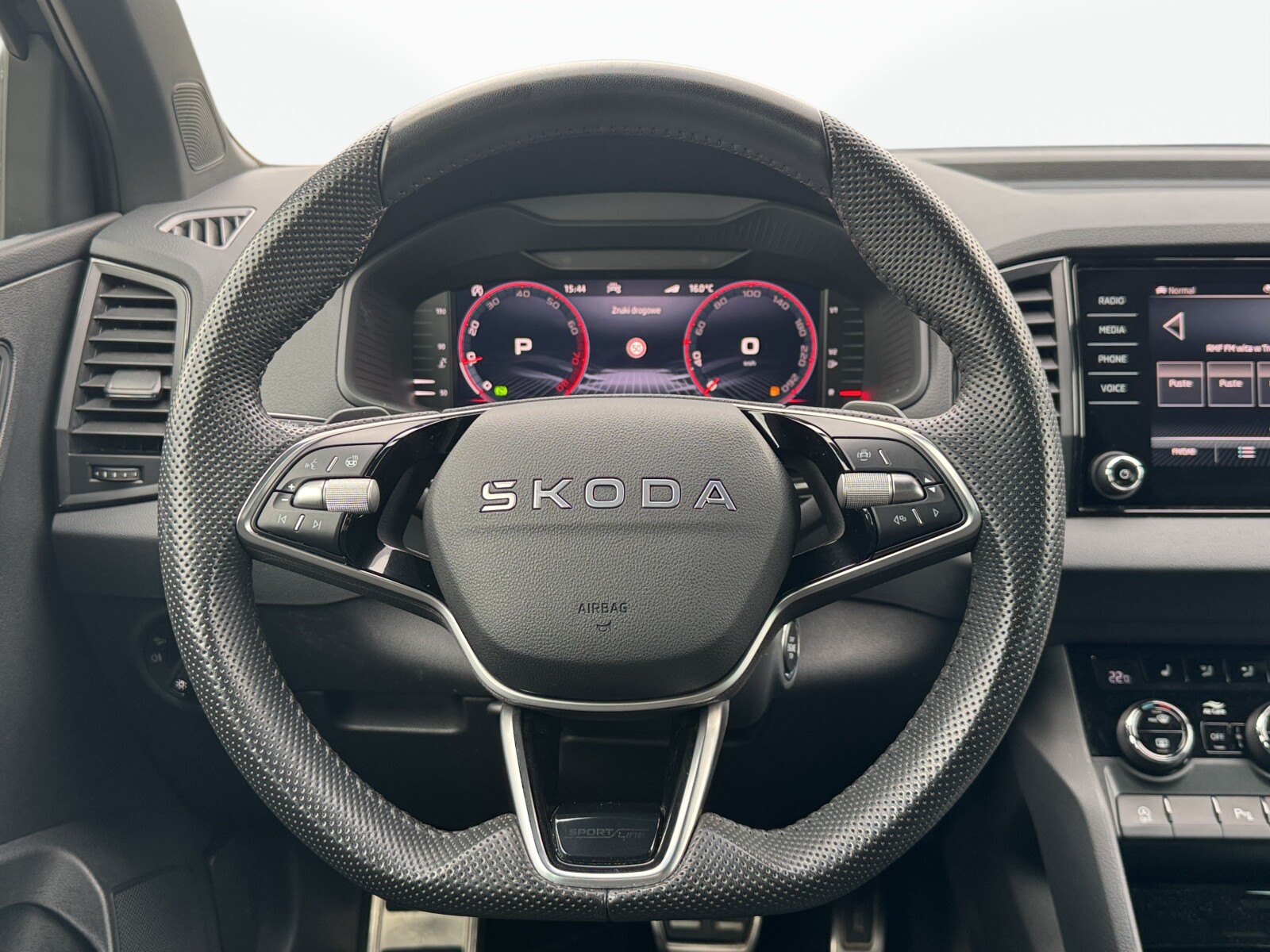 Škoda Karoq - zdjęcie 11