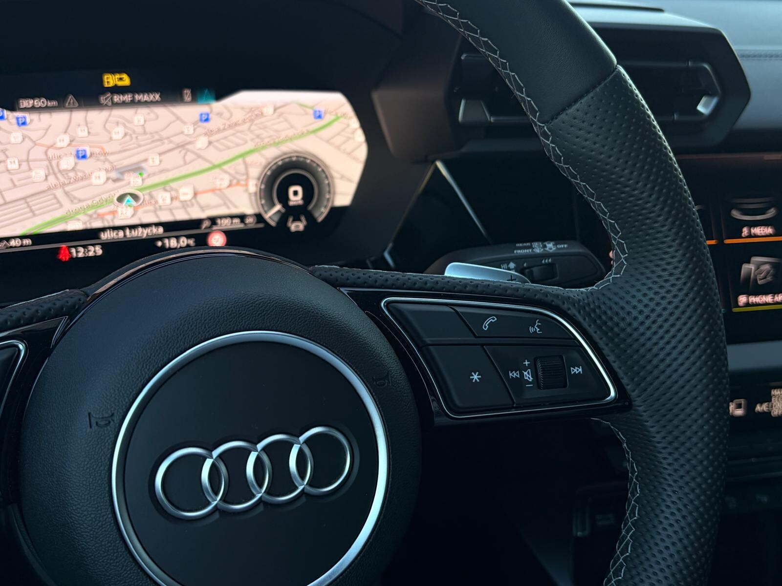Audi A3 allstreet - zdjęcie 28