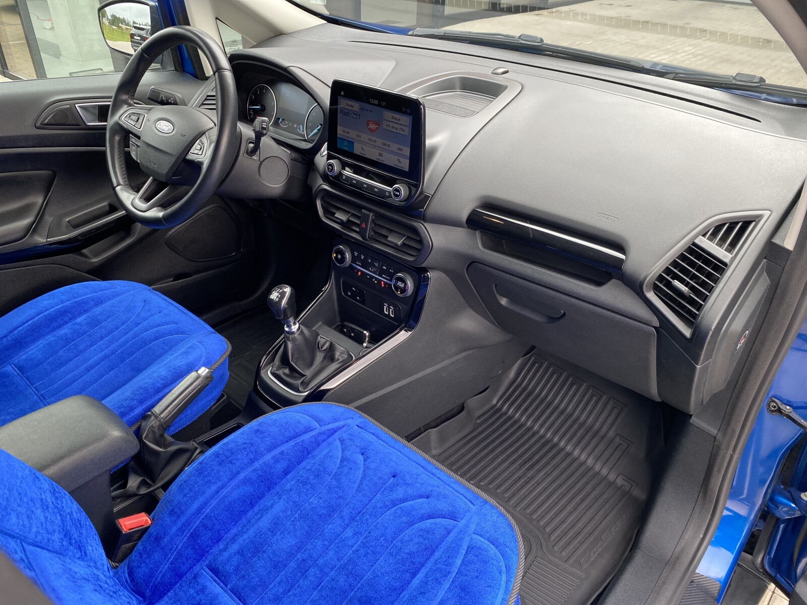 Ford EcoSport - zdjęcie 16