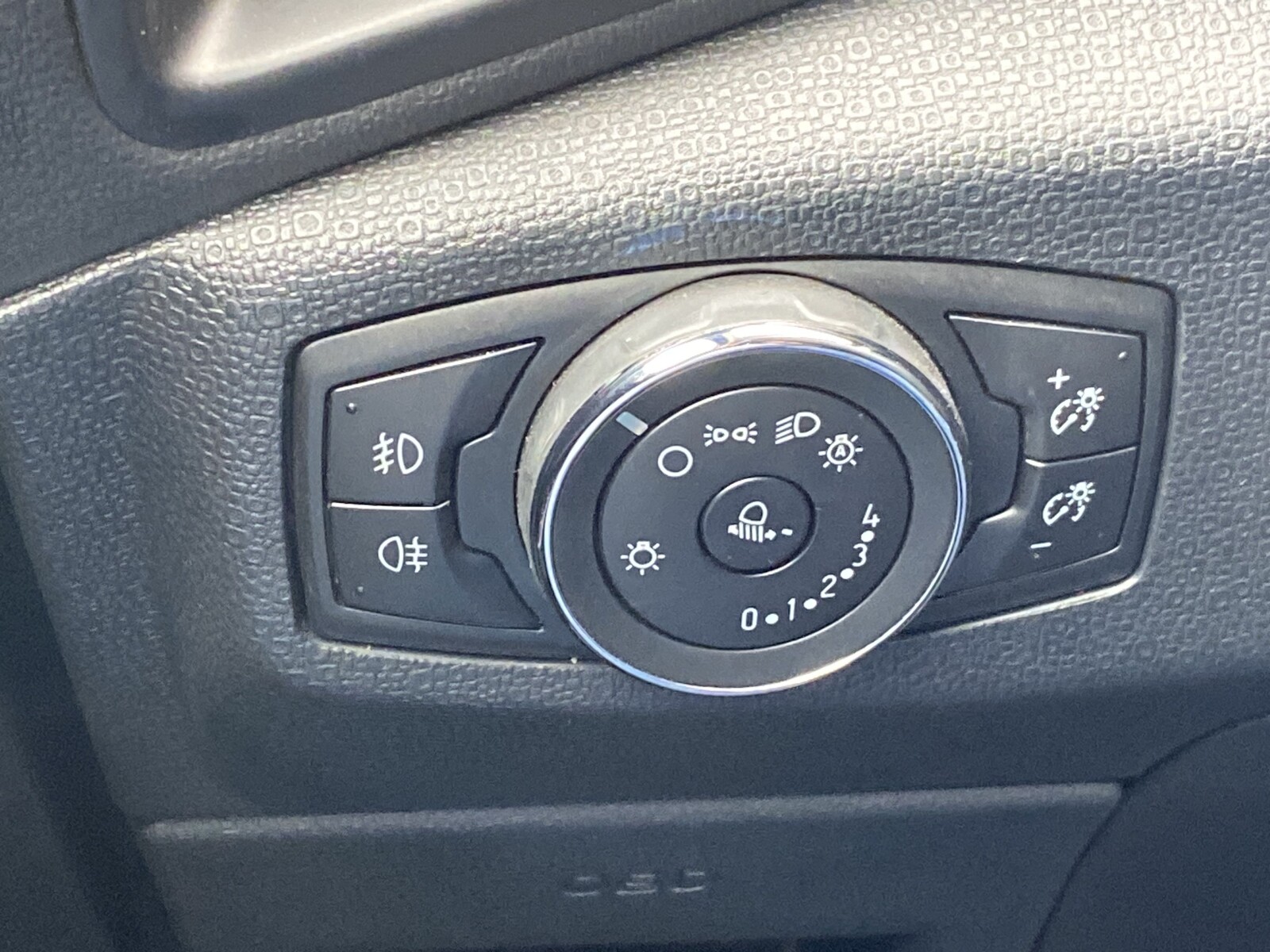 Ford EcoSport - zdjęcie 17