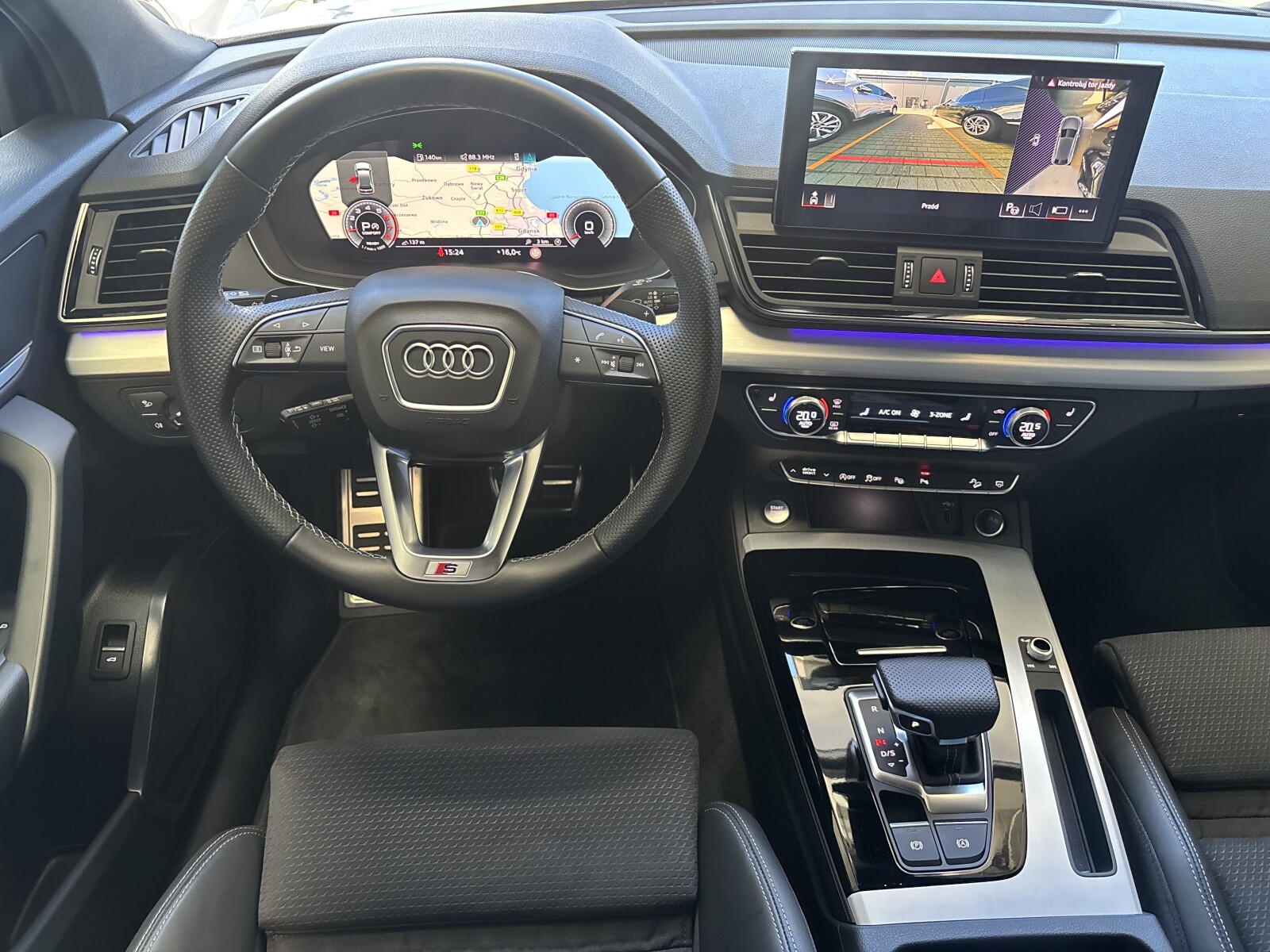 Audi Q5 Sportback - zdjęcie 15
