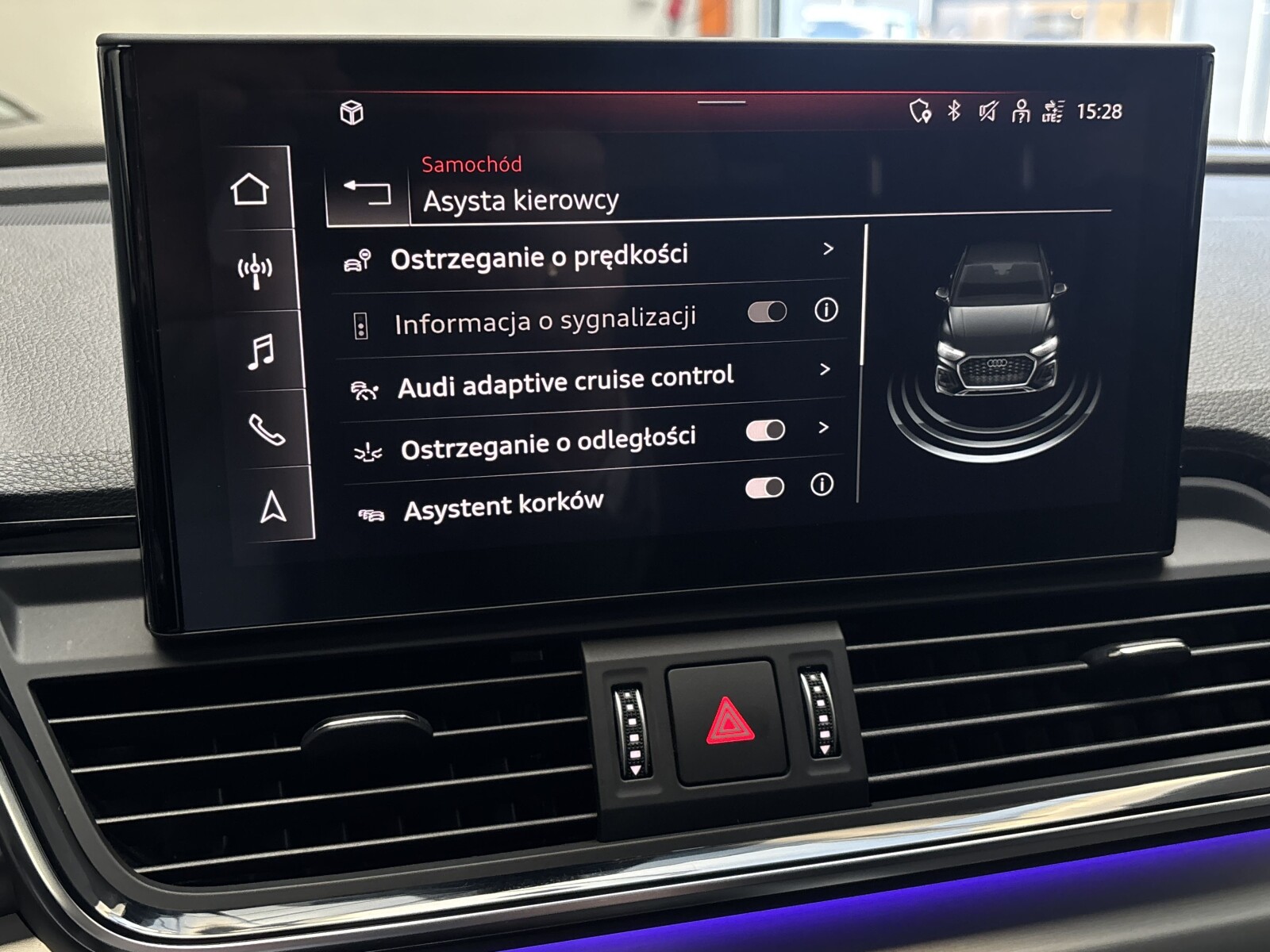 Audi Q5 Sportback - zdjęcie 32