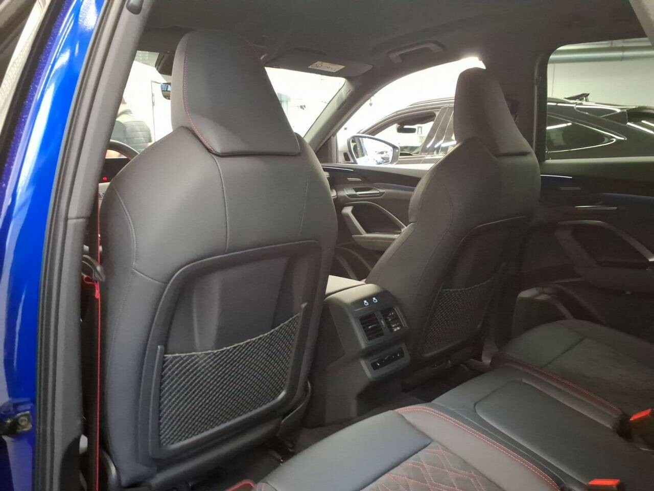 Audi SQ5 - zdjęcie 8