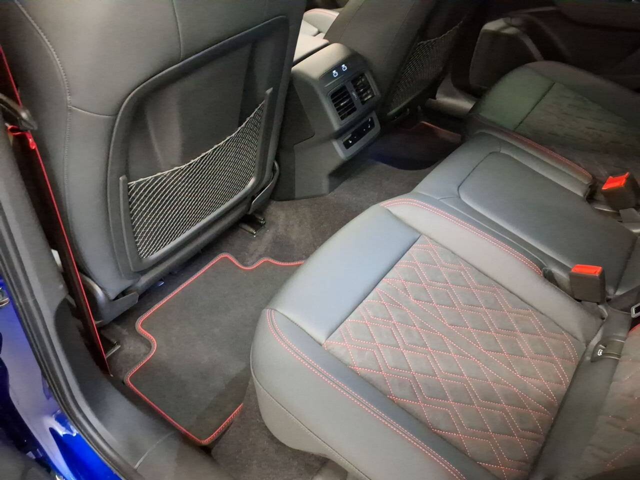 Audi SQ5 - zdjęcie 7