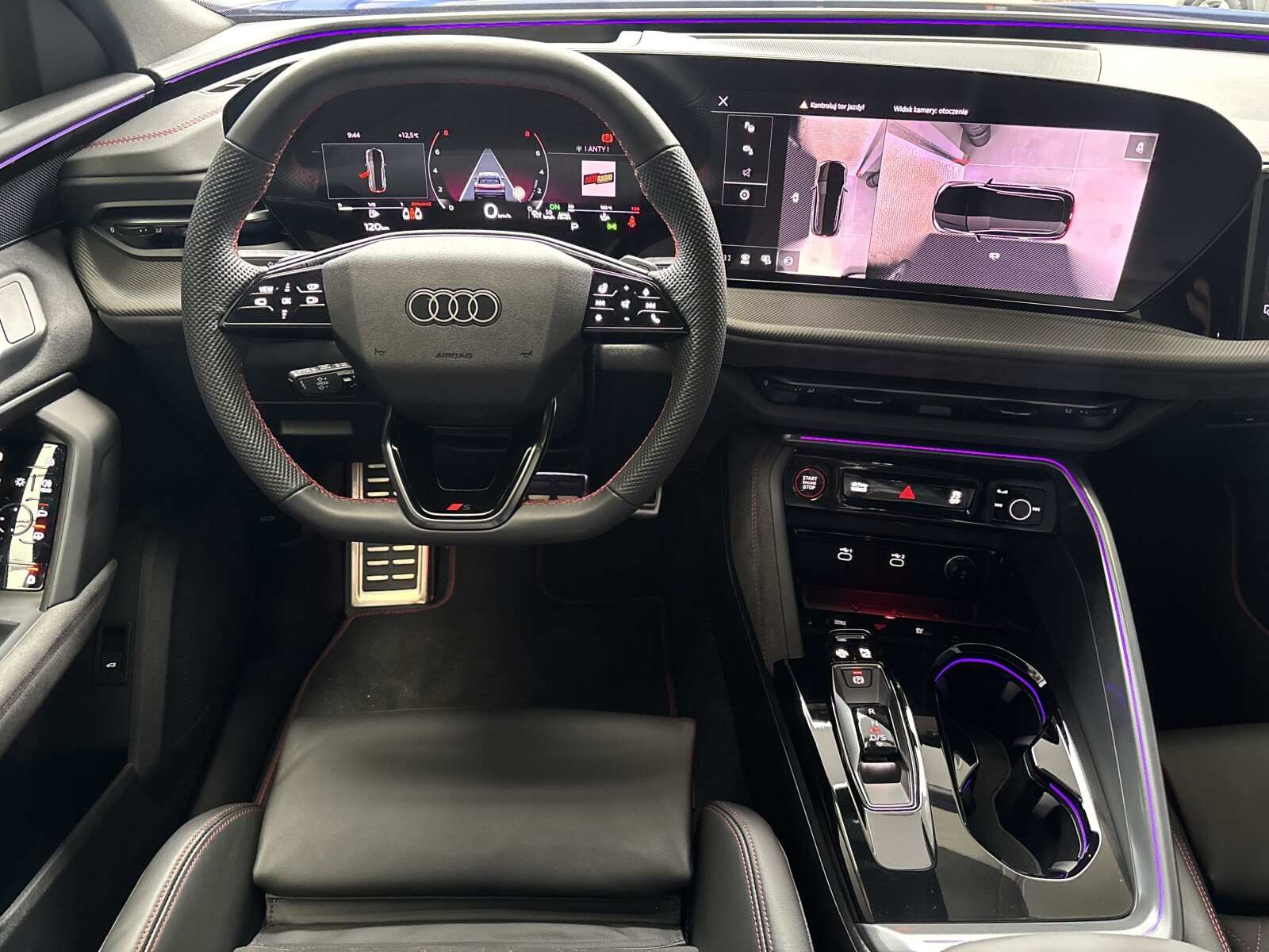Audi SQ5 - zdjęcie 10