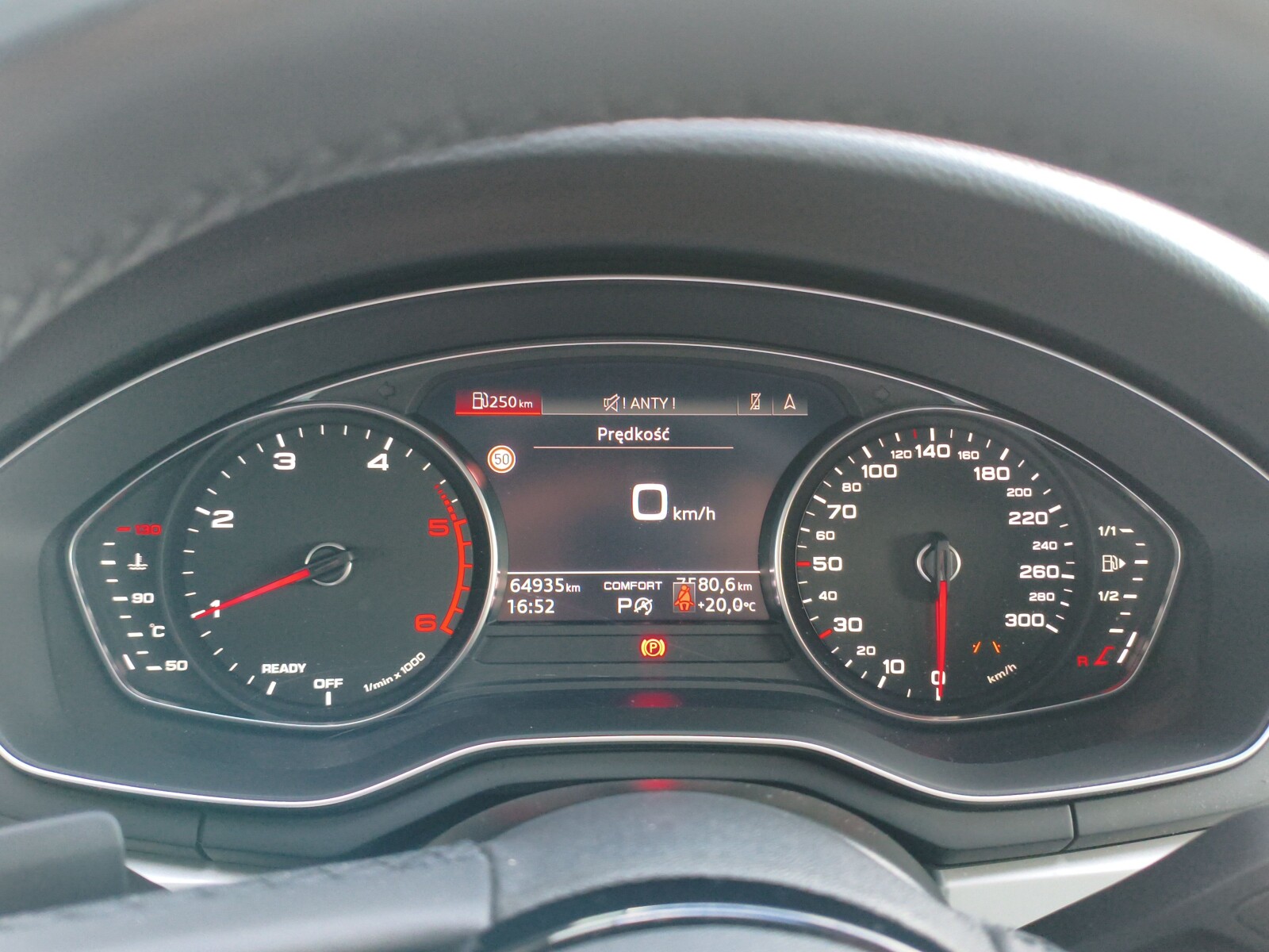 Audi A4 Avant - zdjęcie 11