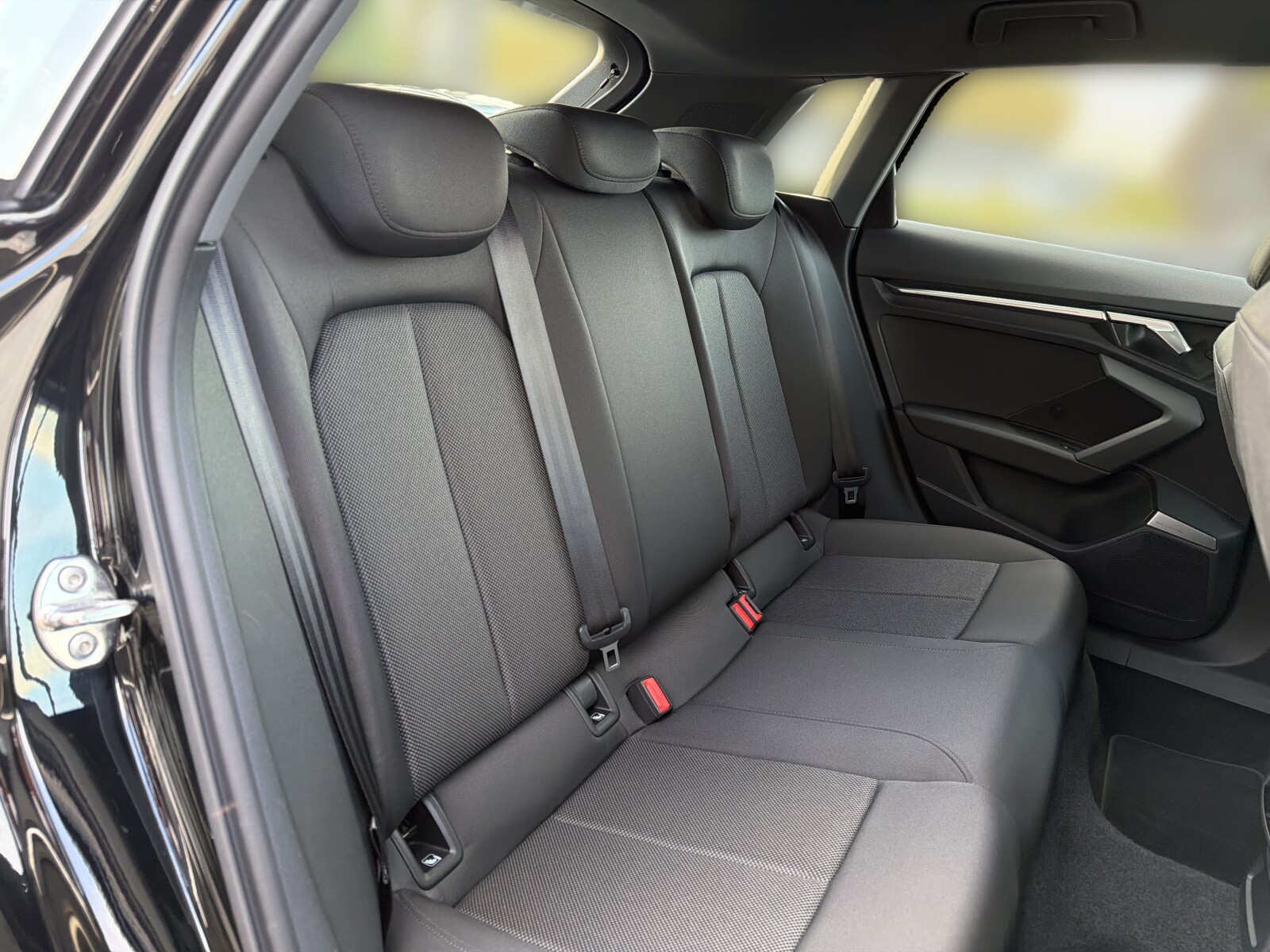 Audi A3 Sportback - zdjęcie 20