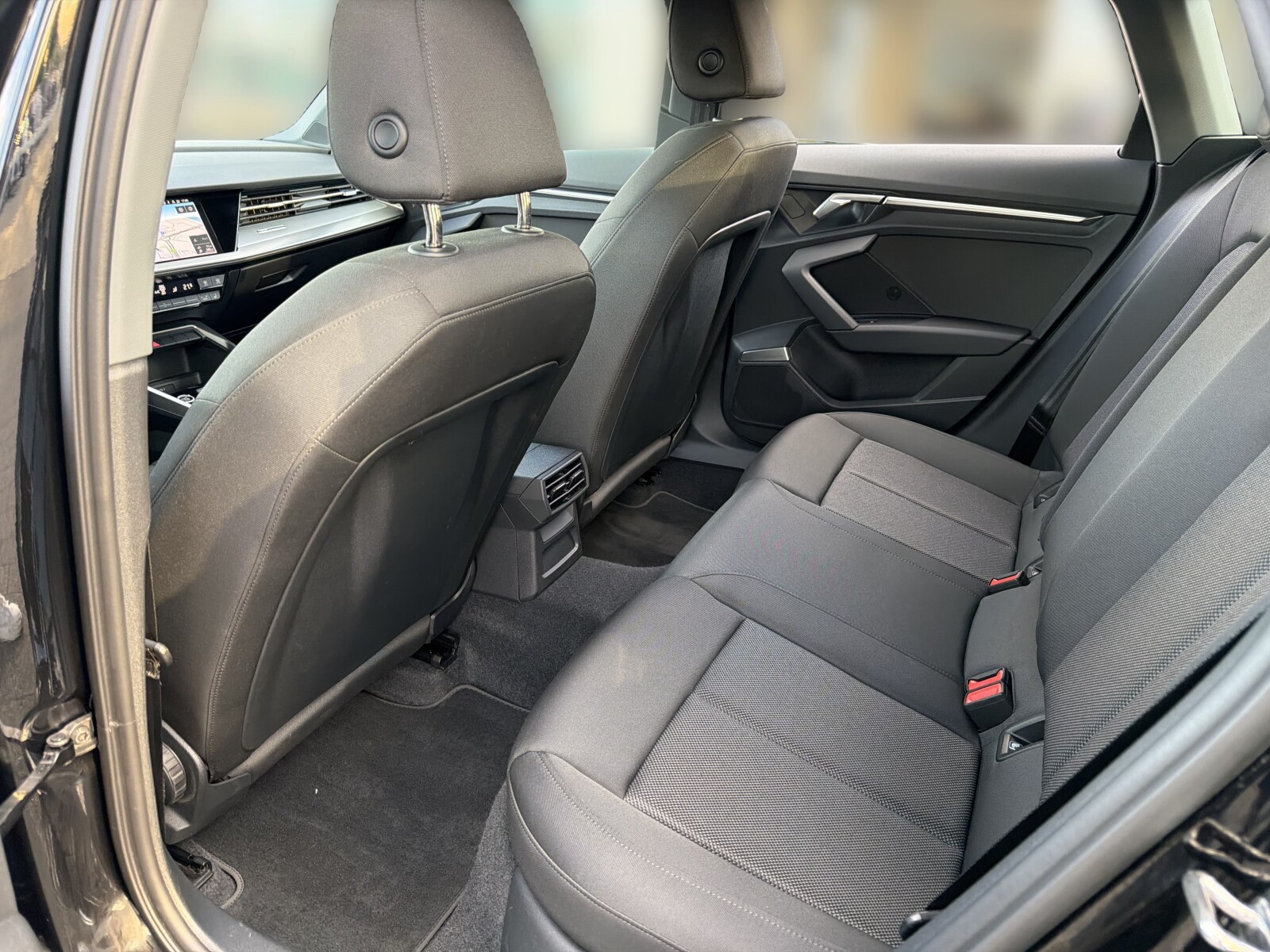 Audi A3 Sportback - zdjęcie 21