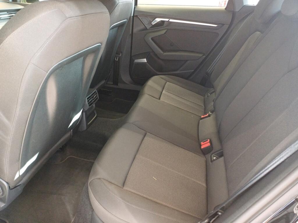 Audi A3 Sportback - zdjęcie 7