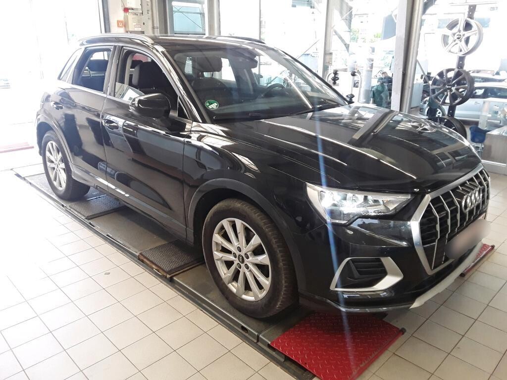 Audi Q3 - zdjęcie 9