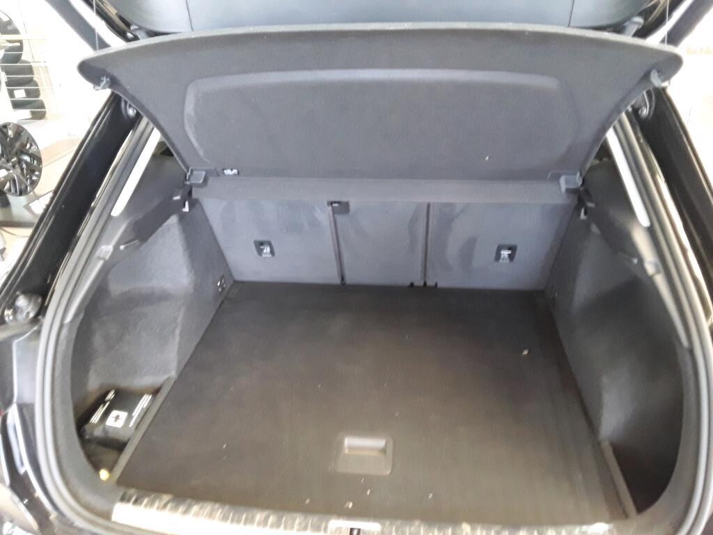 Audi Q3 - zdjęcie 14