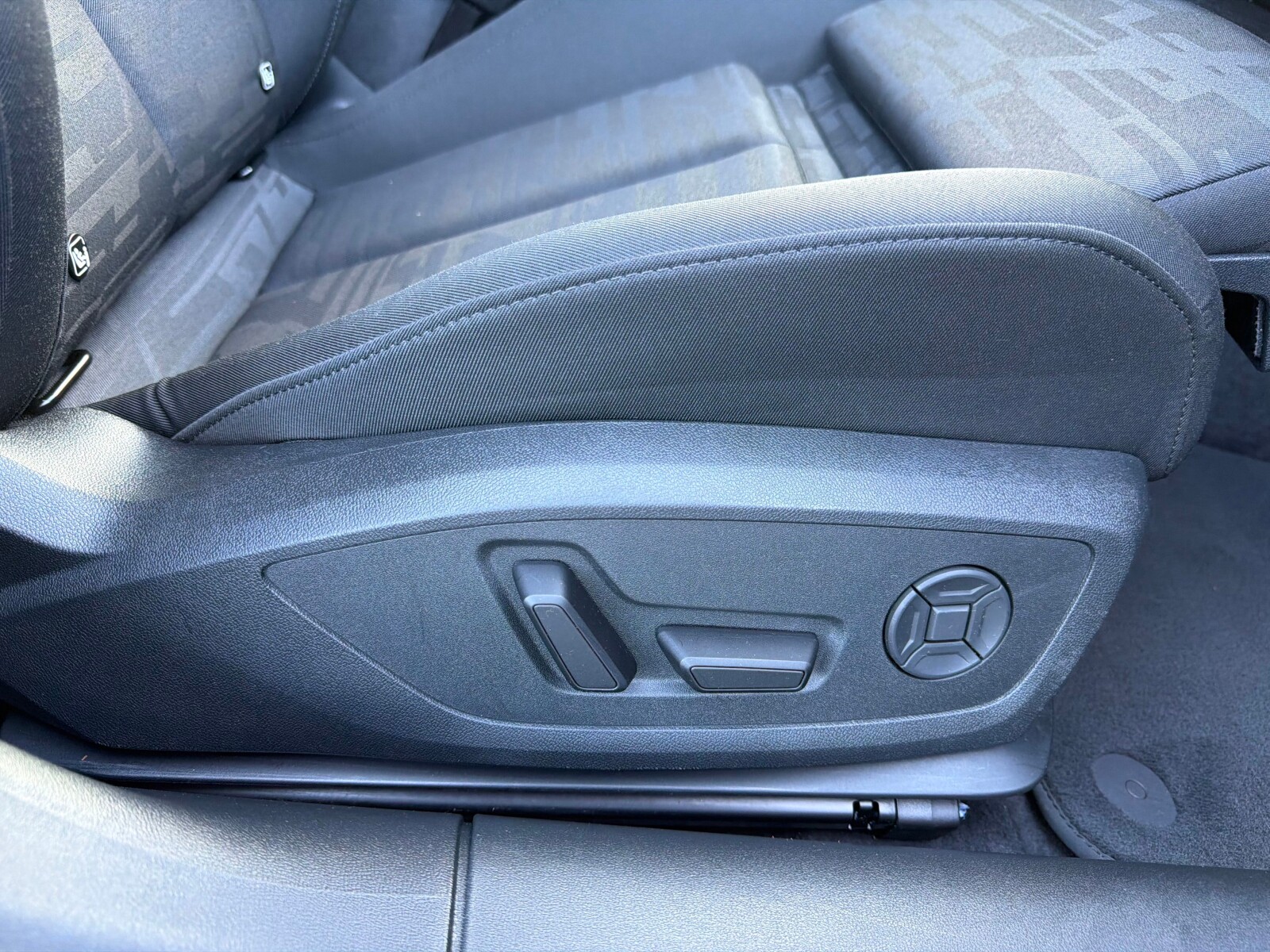 Audi A5 Avant - zdjęcie 22