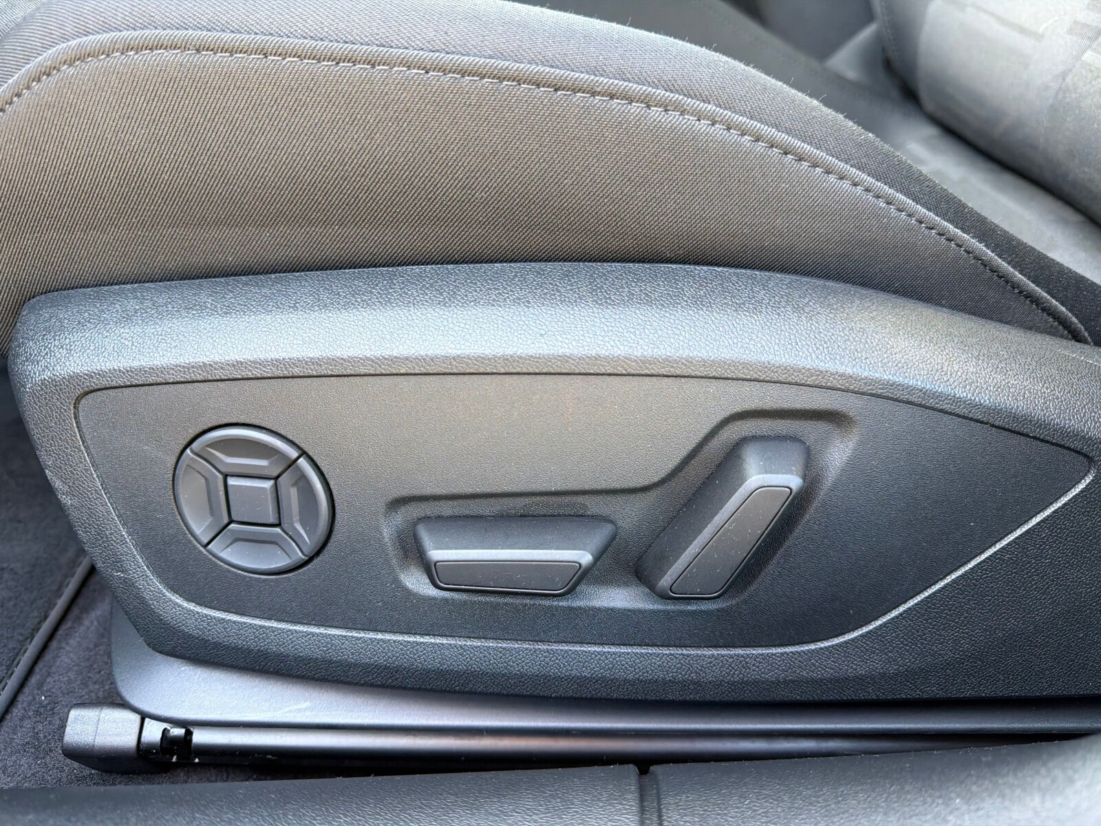 Audi A5 Avant - zdjęcie 19