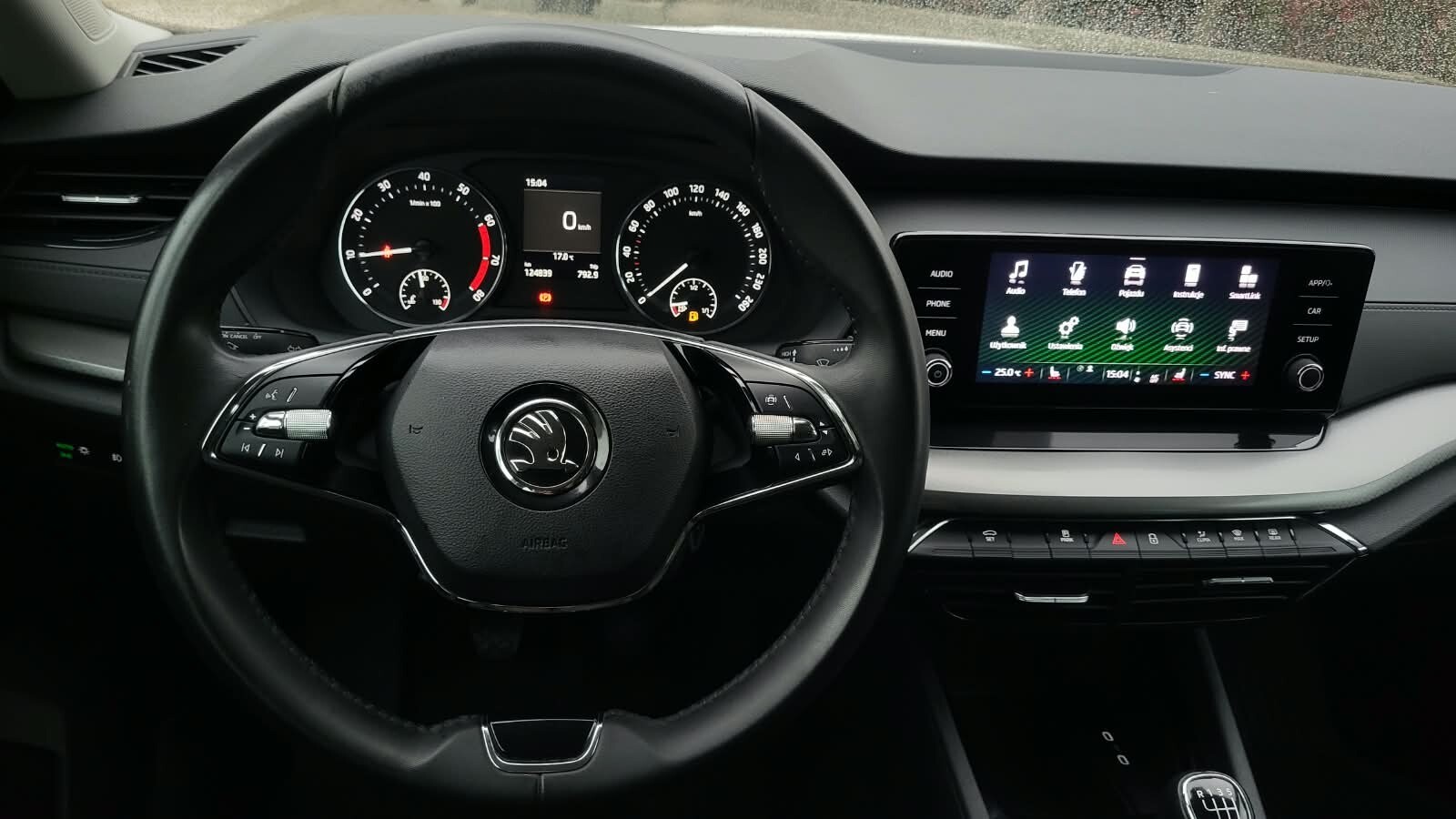 Škoda Octavia Combi - zdjęcie 18