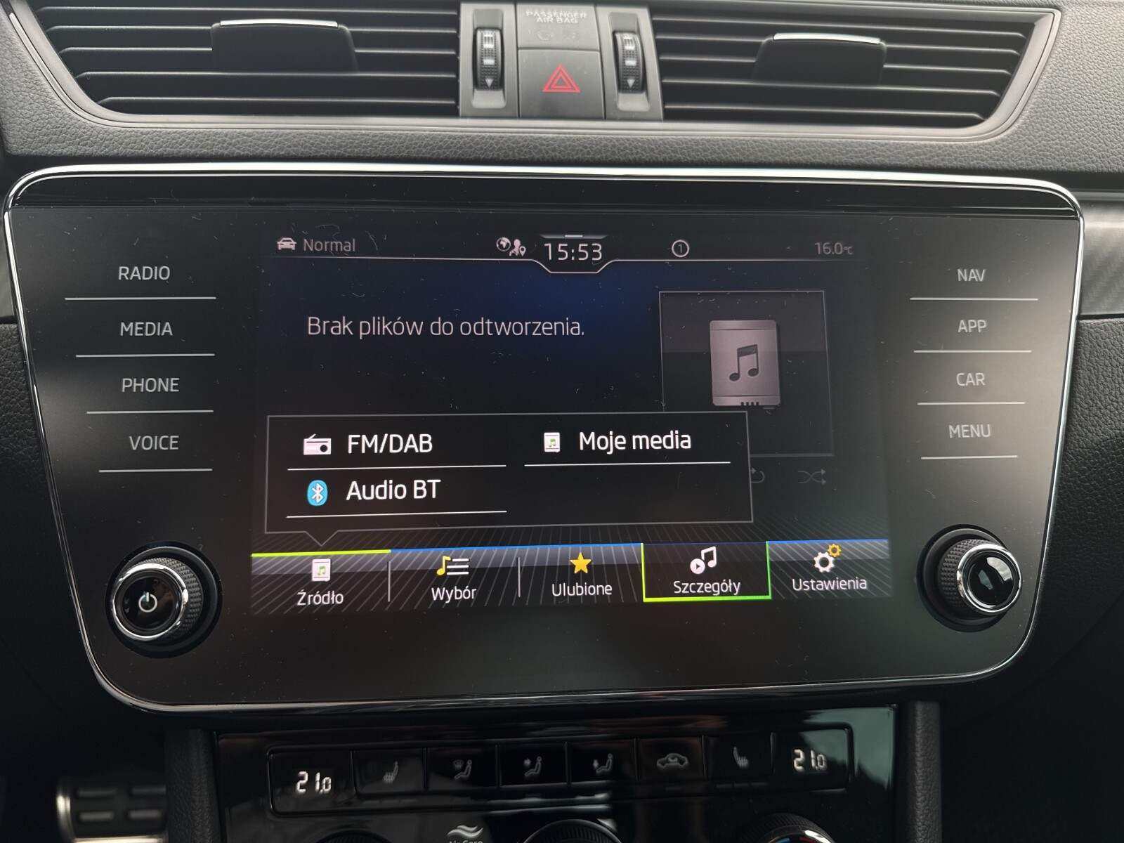 Škoda Superb - zdjęcie 29