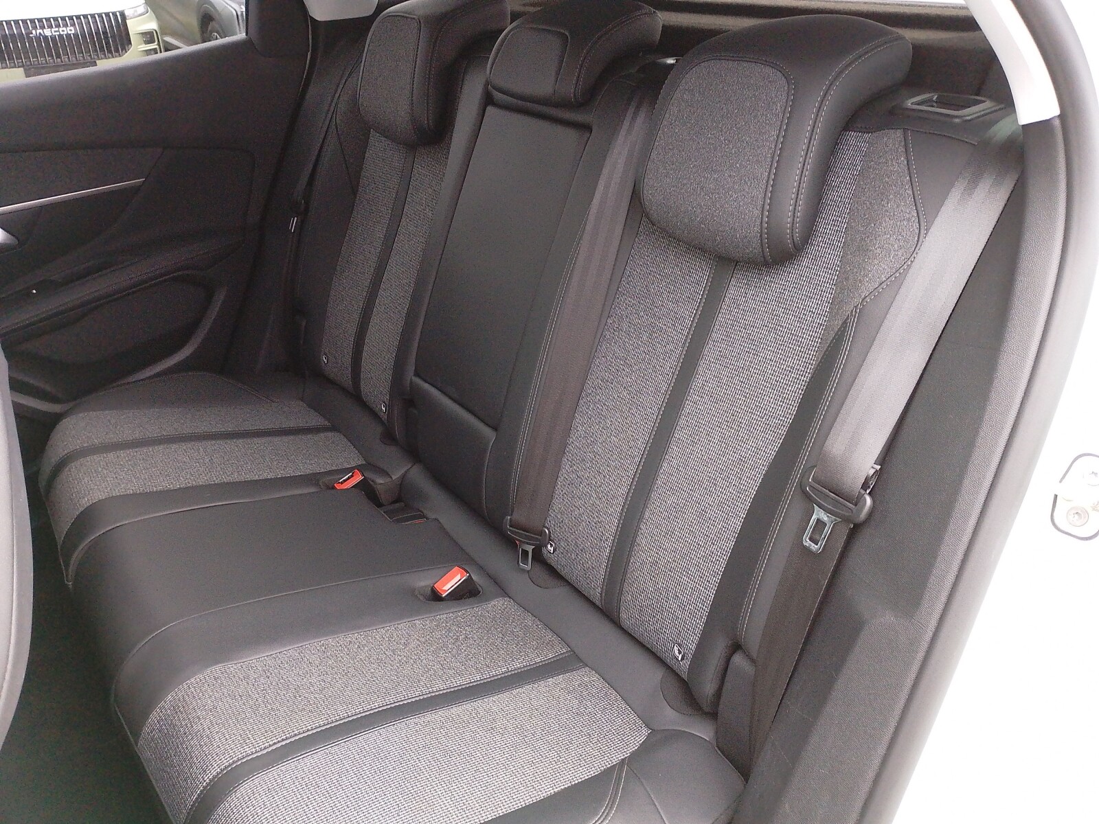 Peugeot 3008 - zdjęcie 30